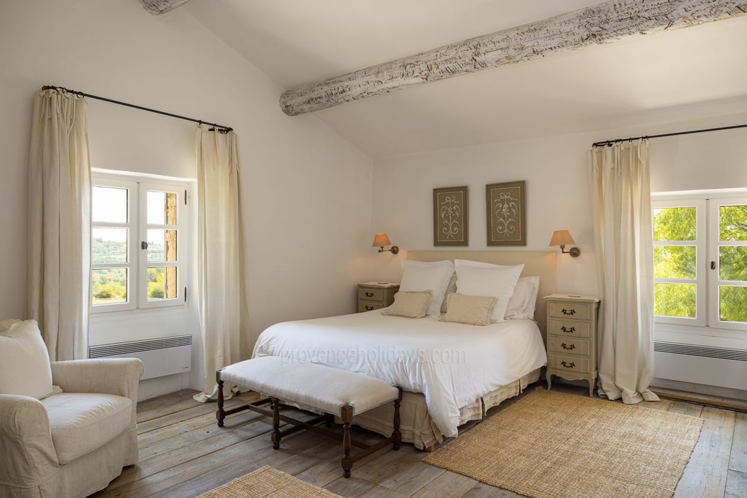 39 - Le Mas de Murs: Villa: Bedroom