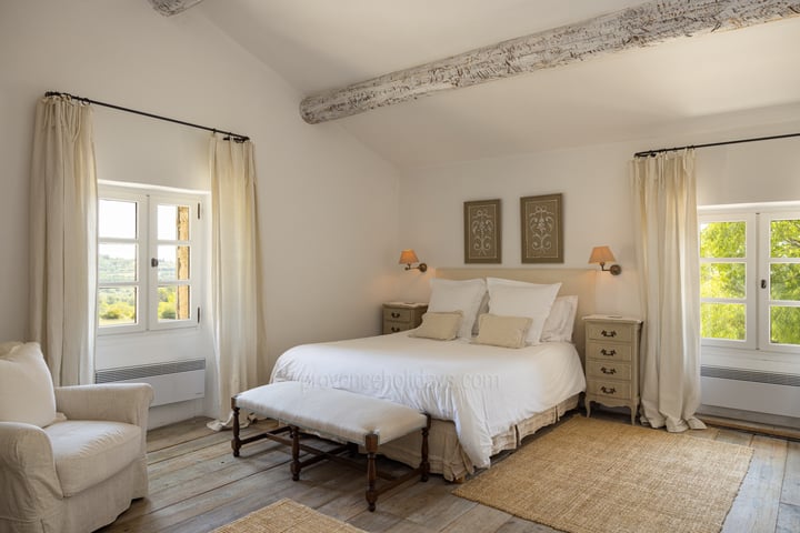 39 - Le Mas de Murs: Villa: Bedroom