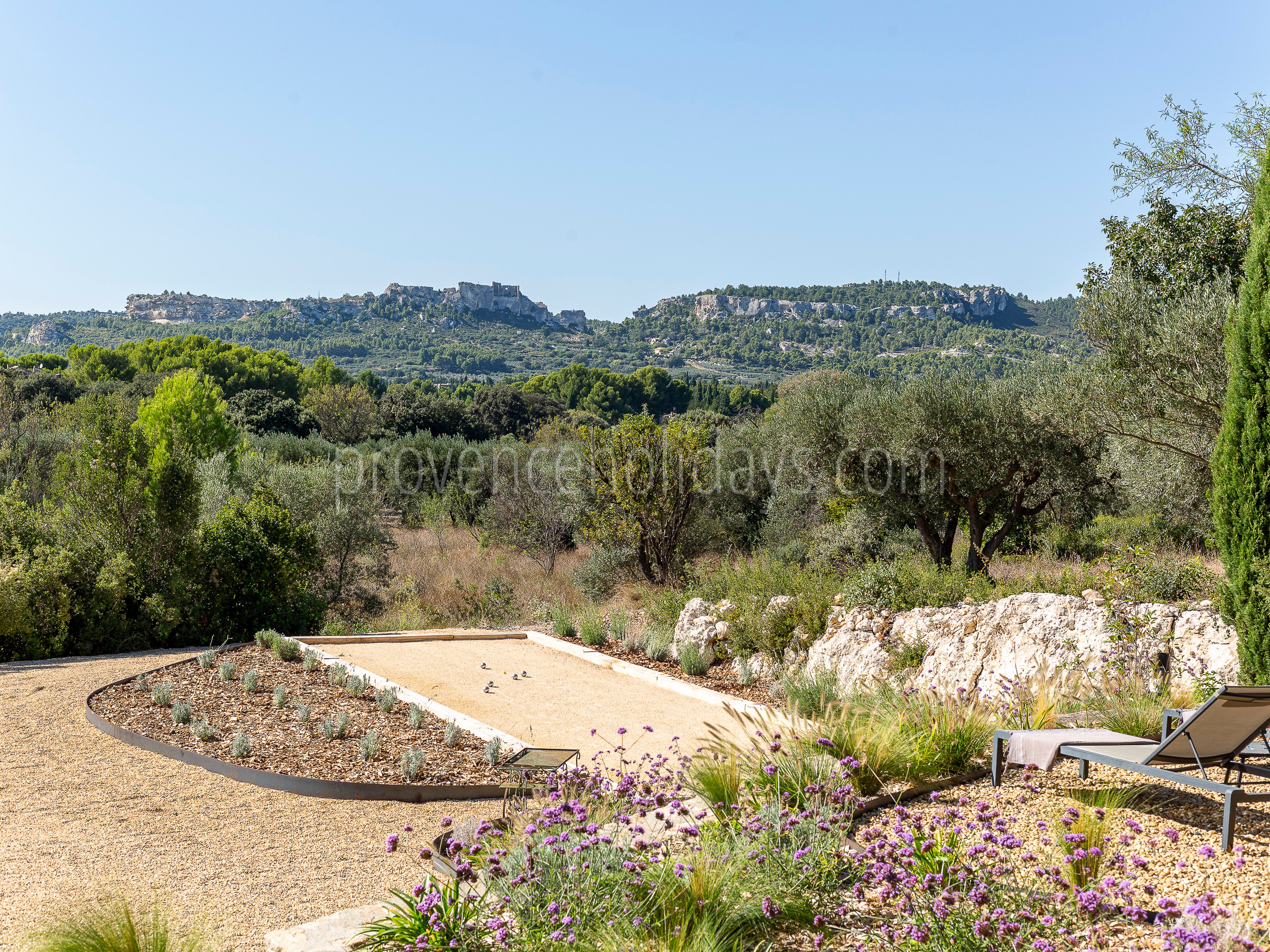 9 - Le Mas de la Terre Rouge: Villa: Exterior