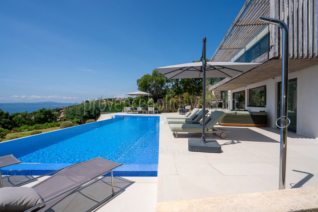 5 - Villa Iris: Villa: Pool