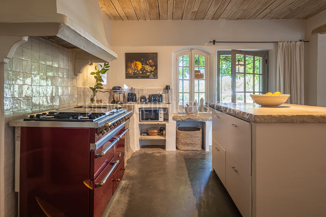 18 - Le Mazet des Collines: Villa: Interior