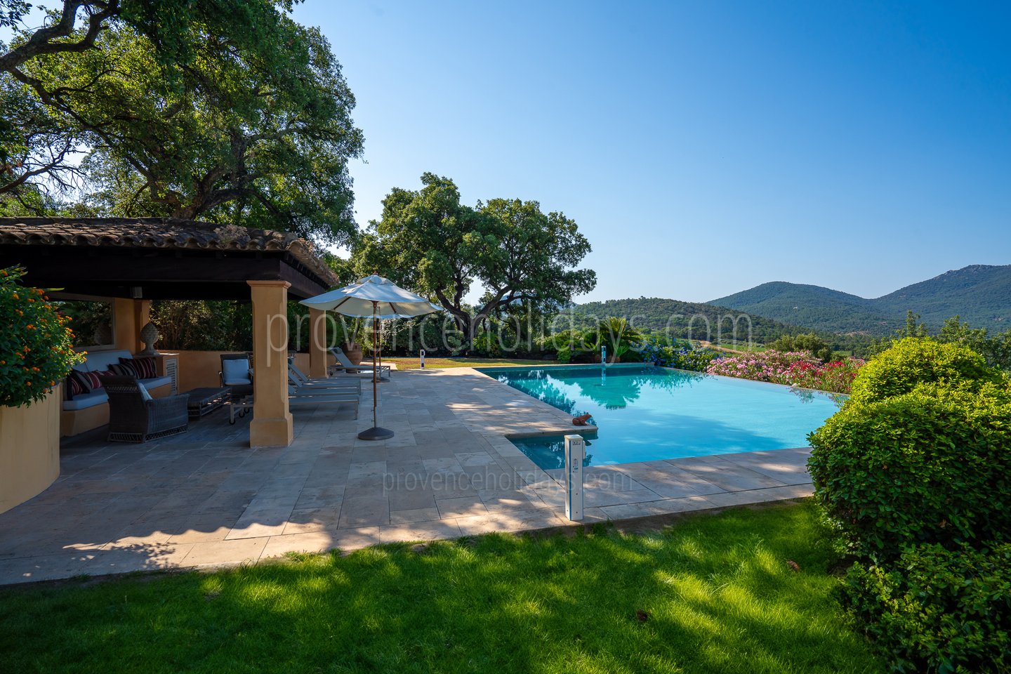6 - Bastide Azurée: Villa: Exterior