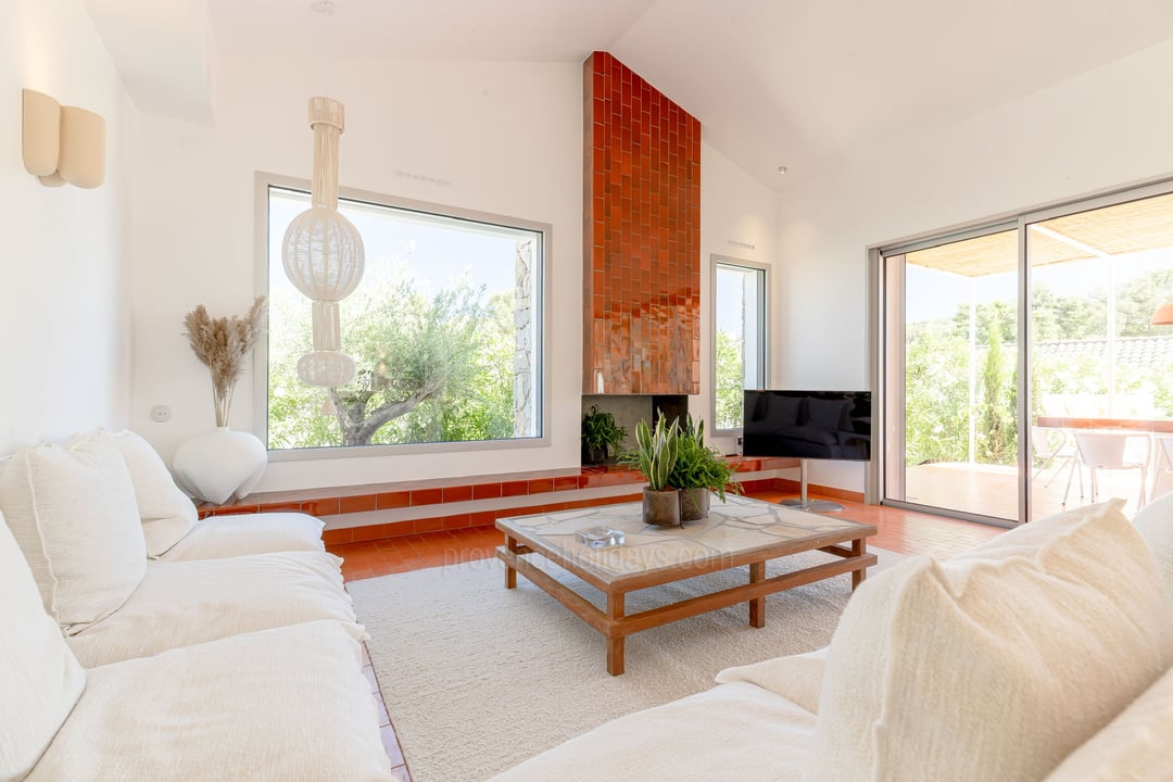 28 - Maison Bardot: Villa: Interior