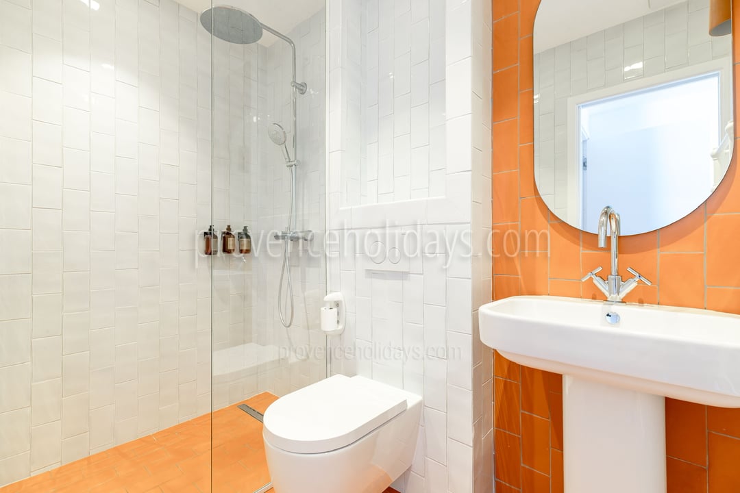 55 - Maison Bardot: Villa: Bathroom