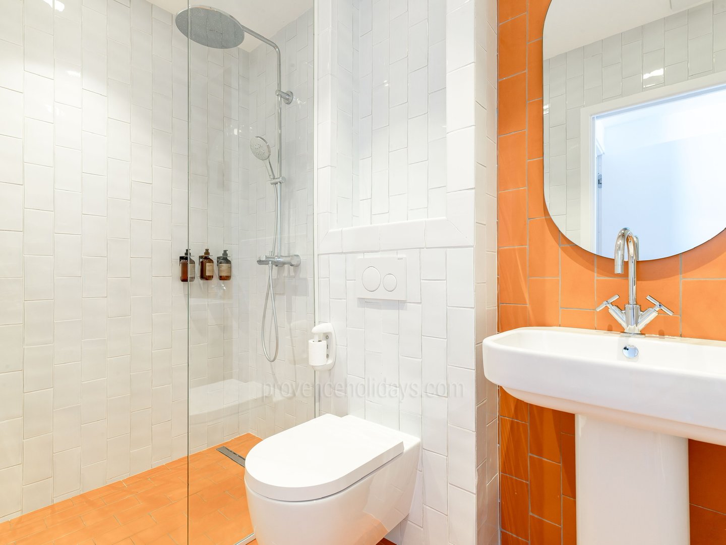 55 - Maison Bardot: Villa: Bathroom