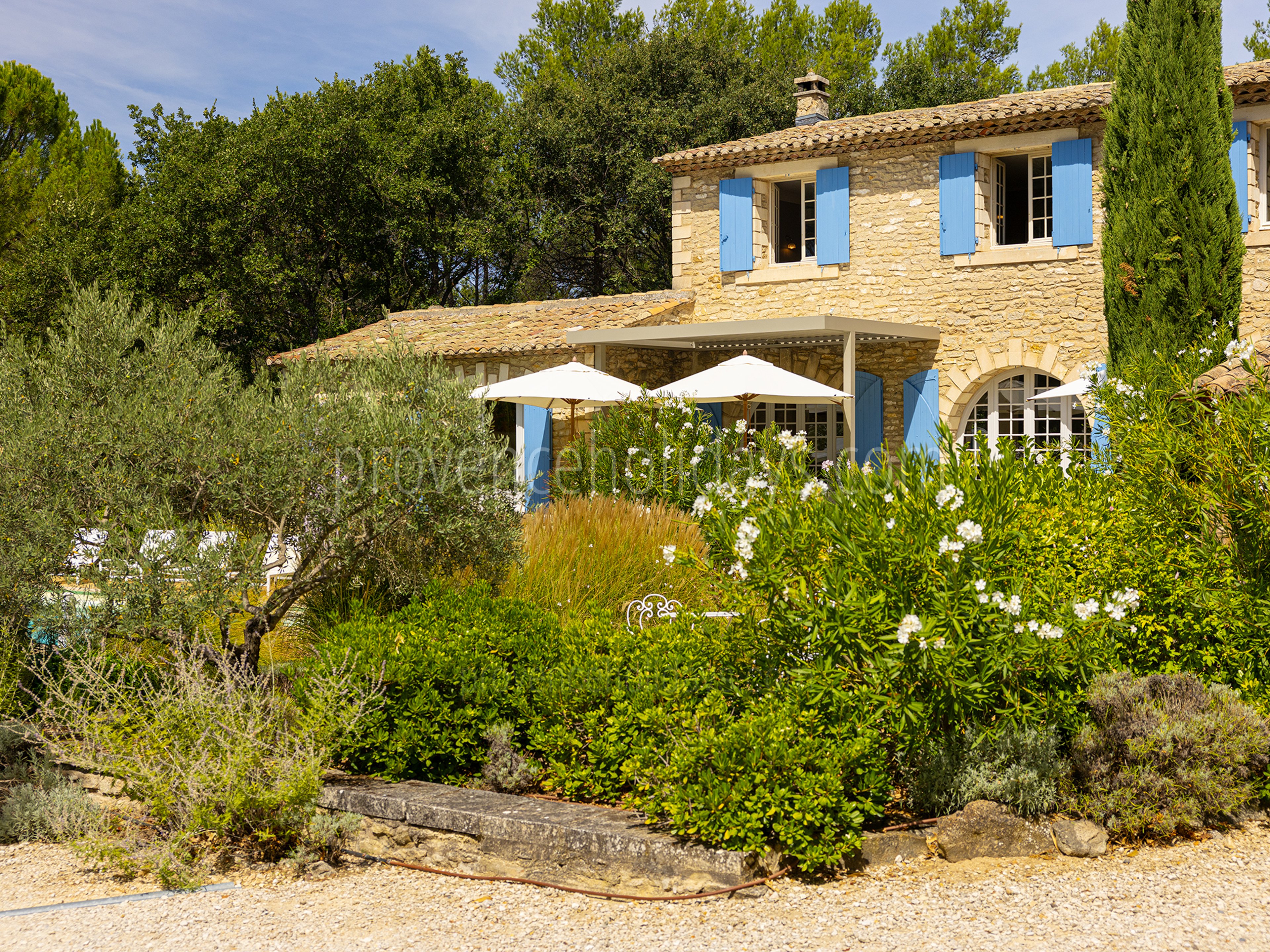 35 - Mas Heyrauds: Villa: Exterior