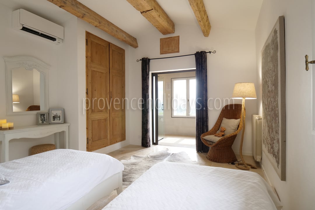 32 - Villa Caleous: Villa: Bedroom