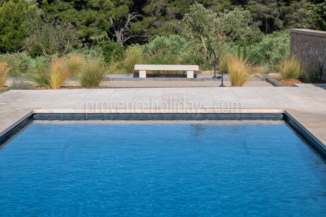 102 - Le Loup des Alpilles: Villa: Pool