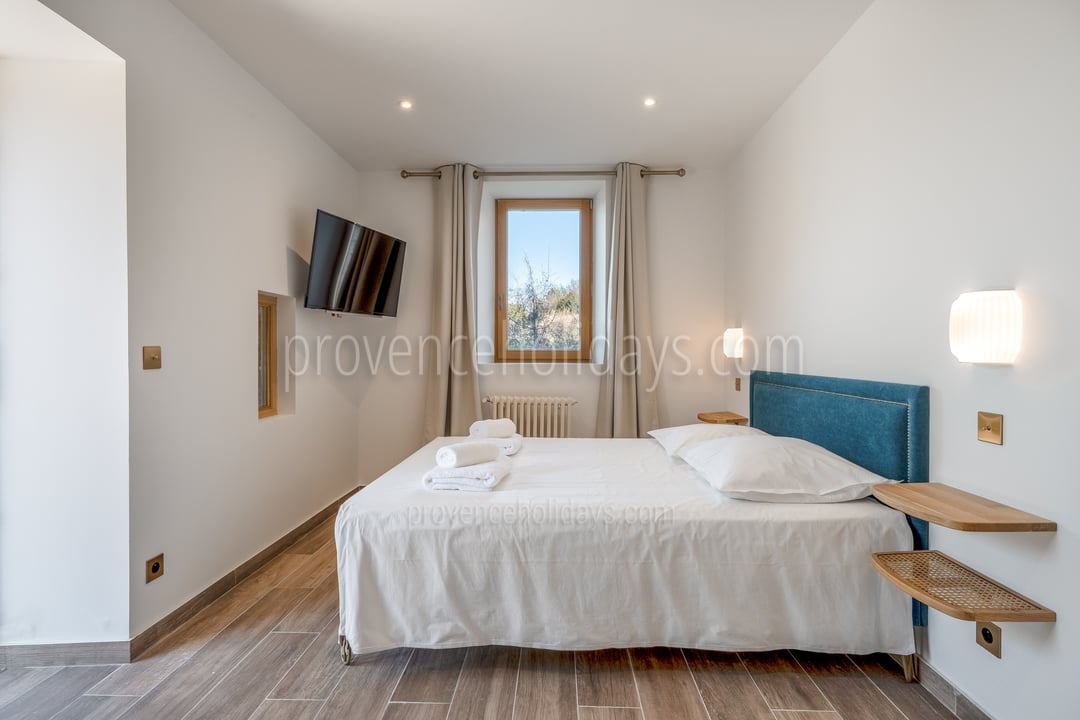 26 - Mas de Bellevue: Villa: Bedroom