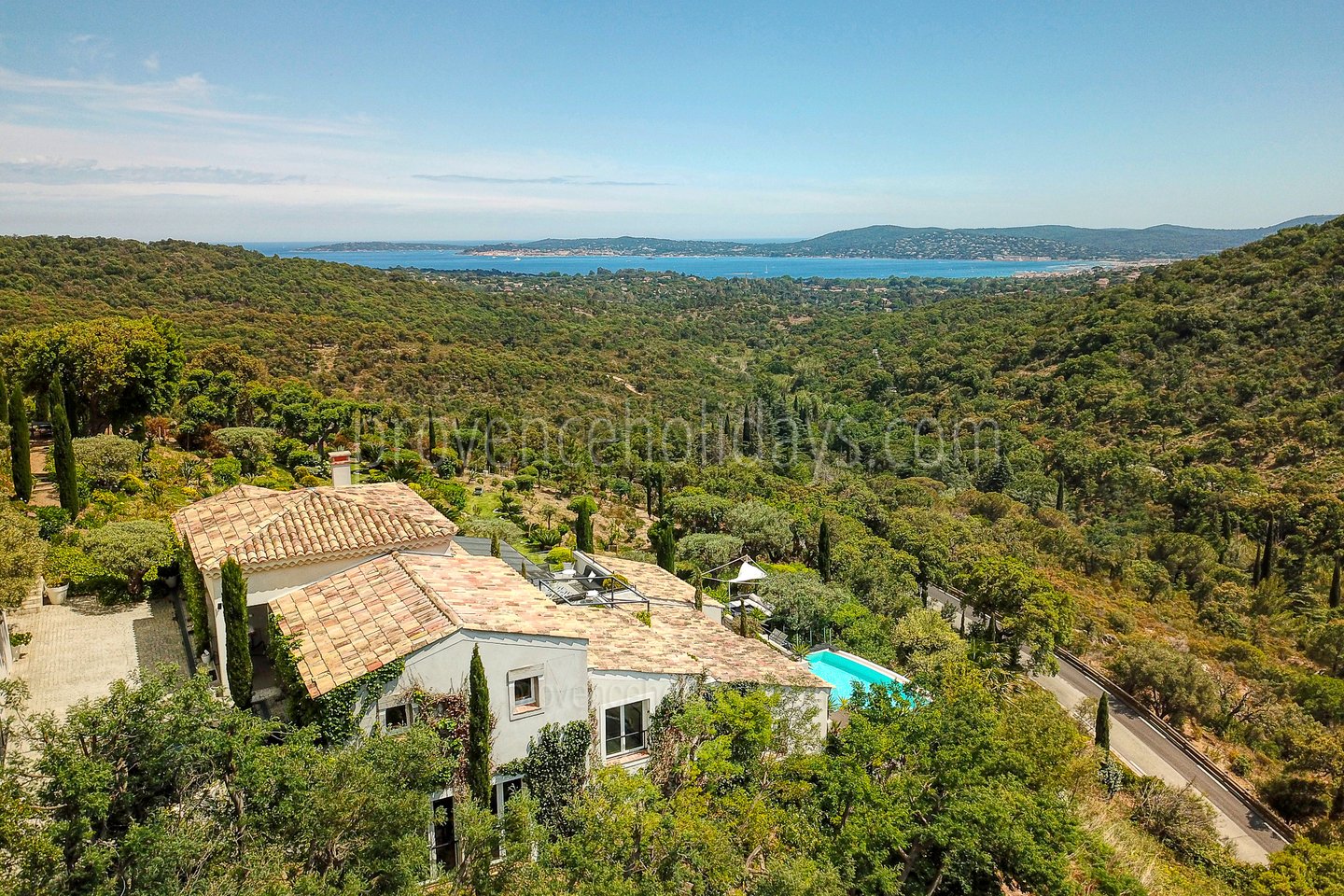 9 - Mistral Serene: Villa: Exterior