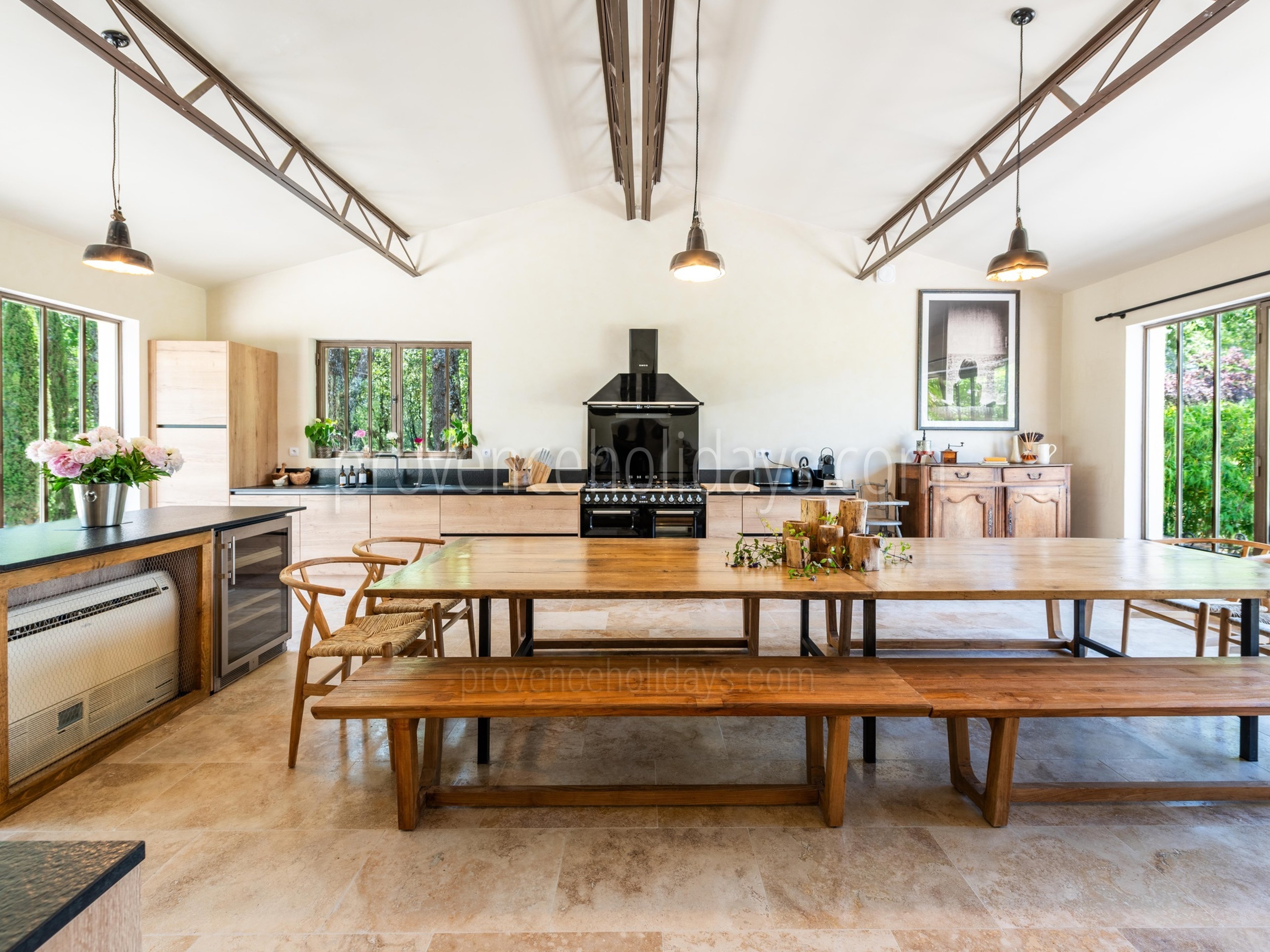 4 - Bastide Gergouven: Villa: Interior