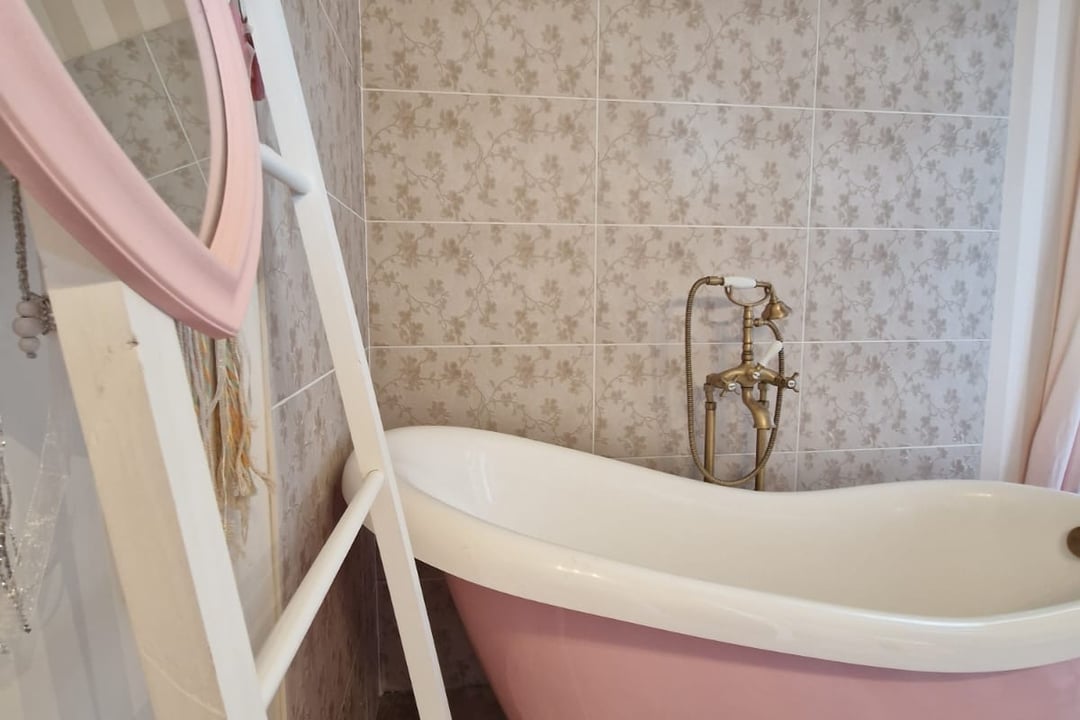 Bathroom 2