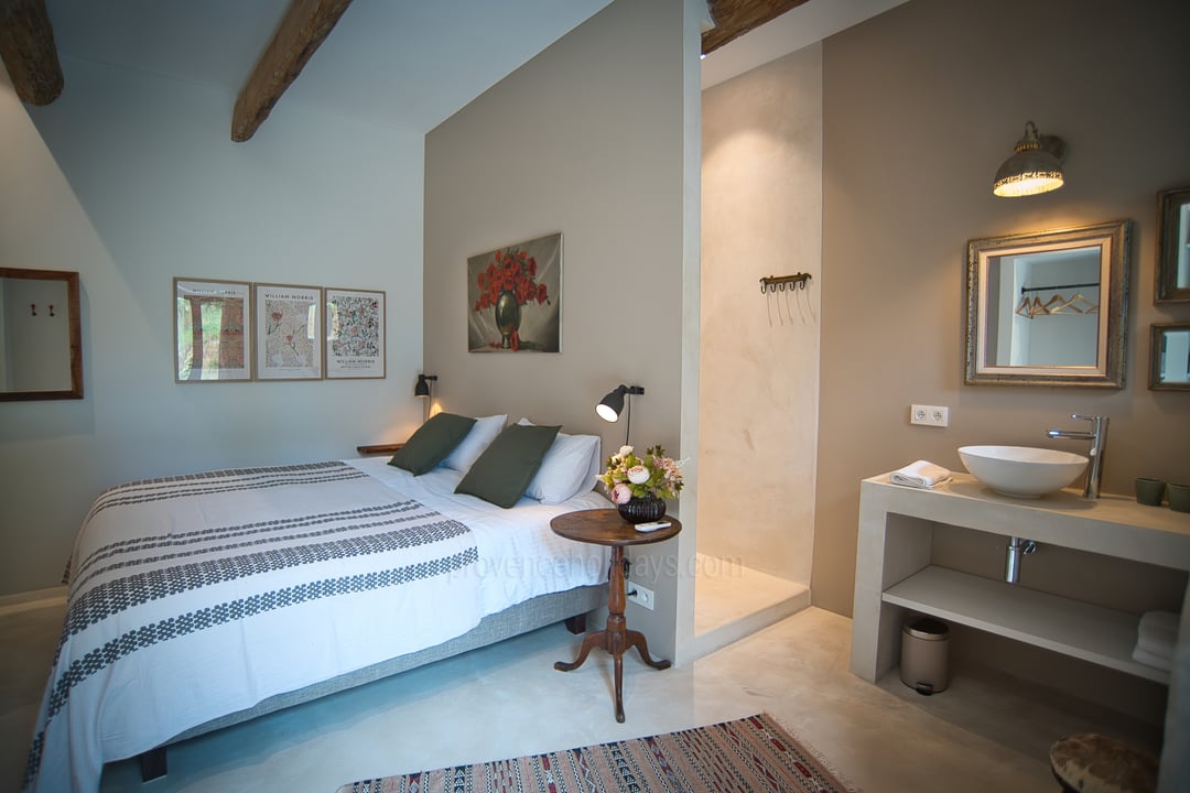 20 - Bastide du Lavoir: Villa: Bedroom