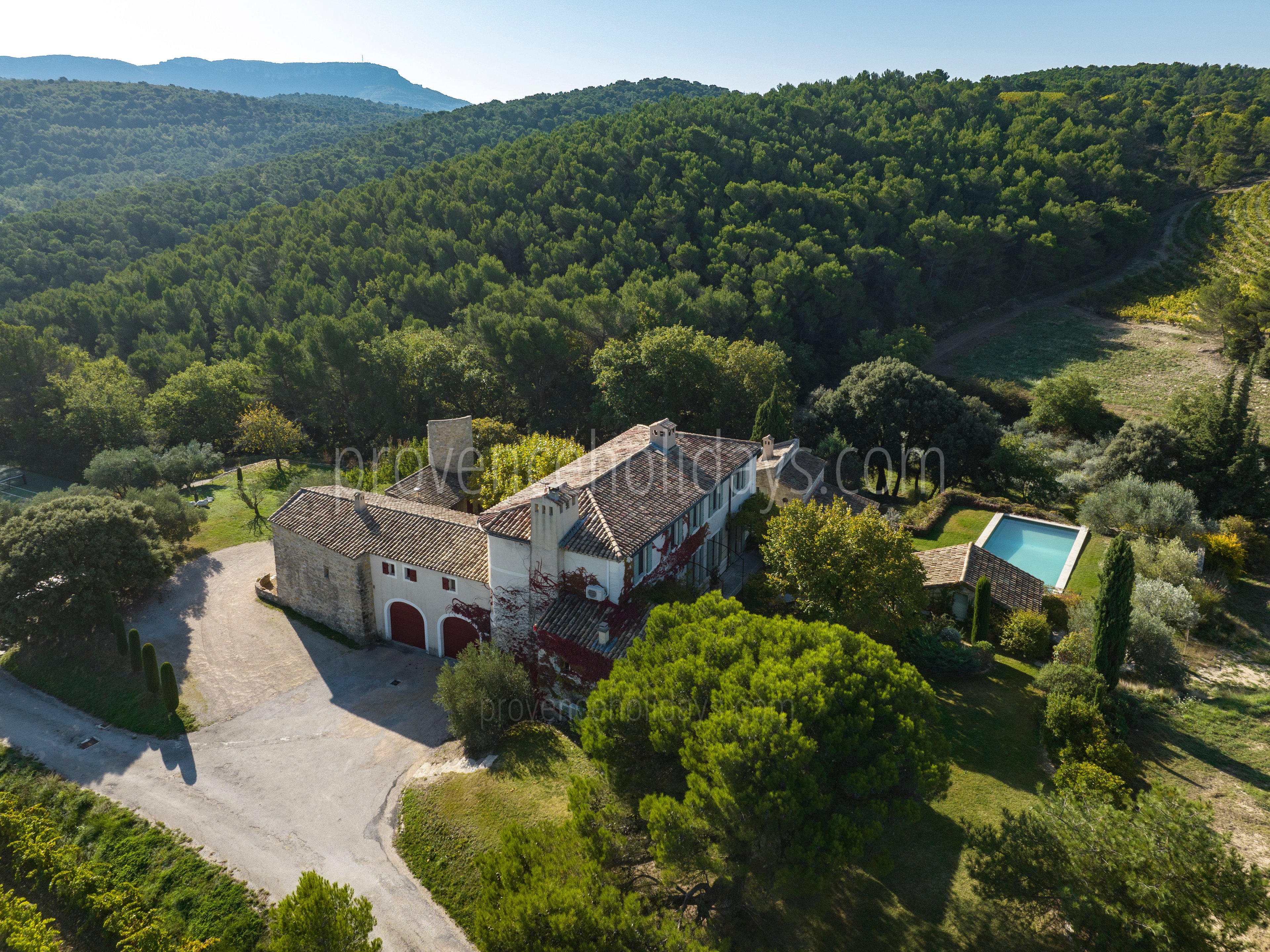 38 - Mas de Séguret: Villa: Exterior