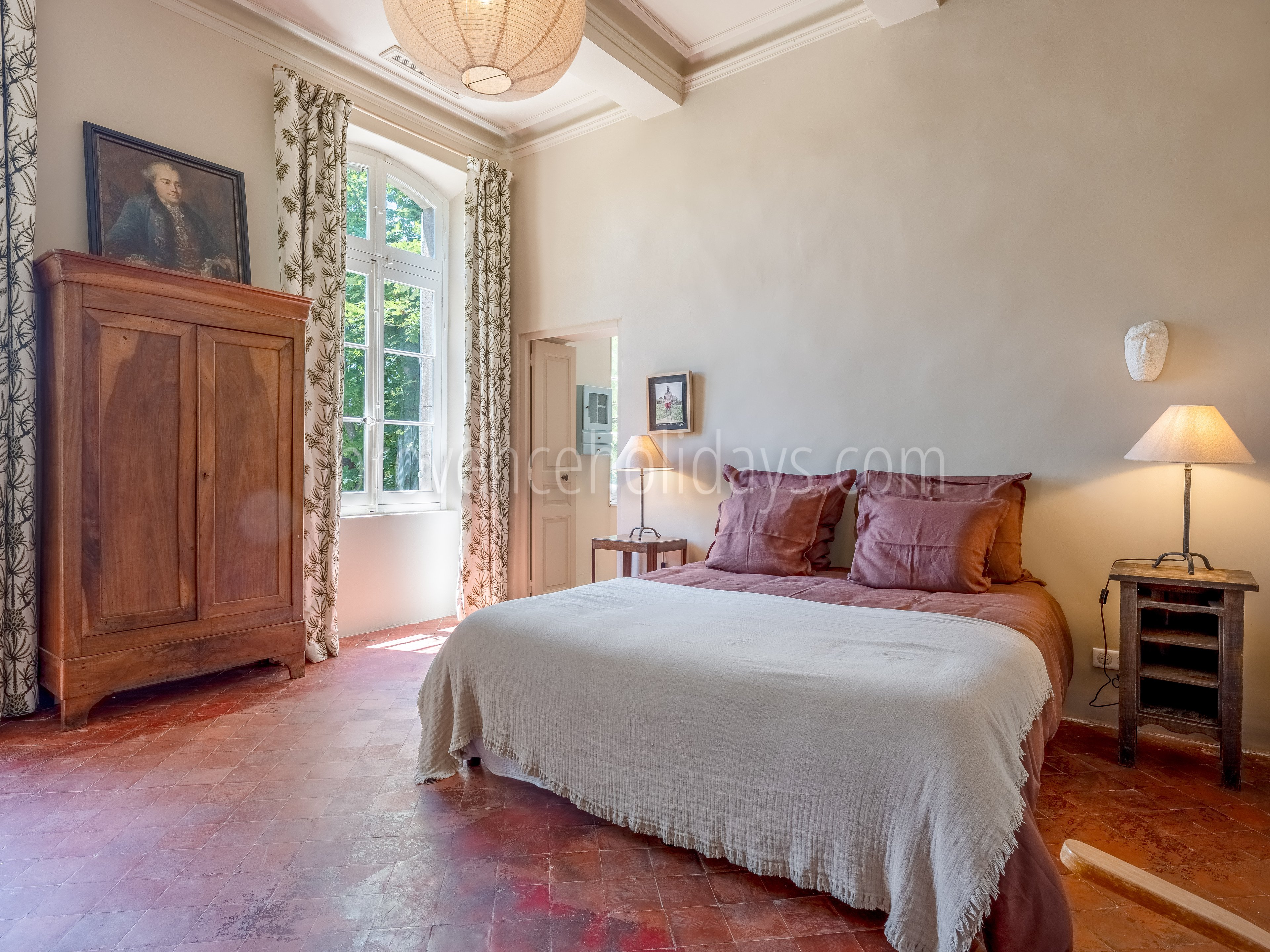 68 - La Bastide du Millénaire: Villa: Bedroom