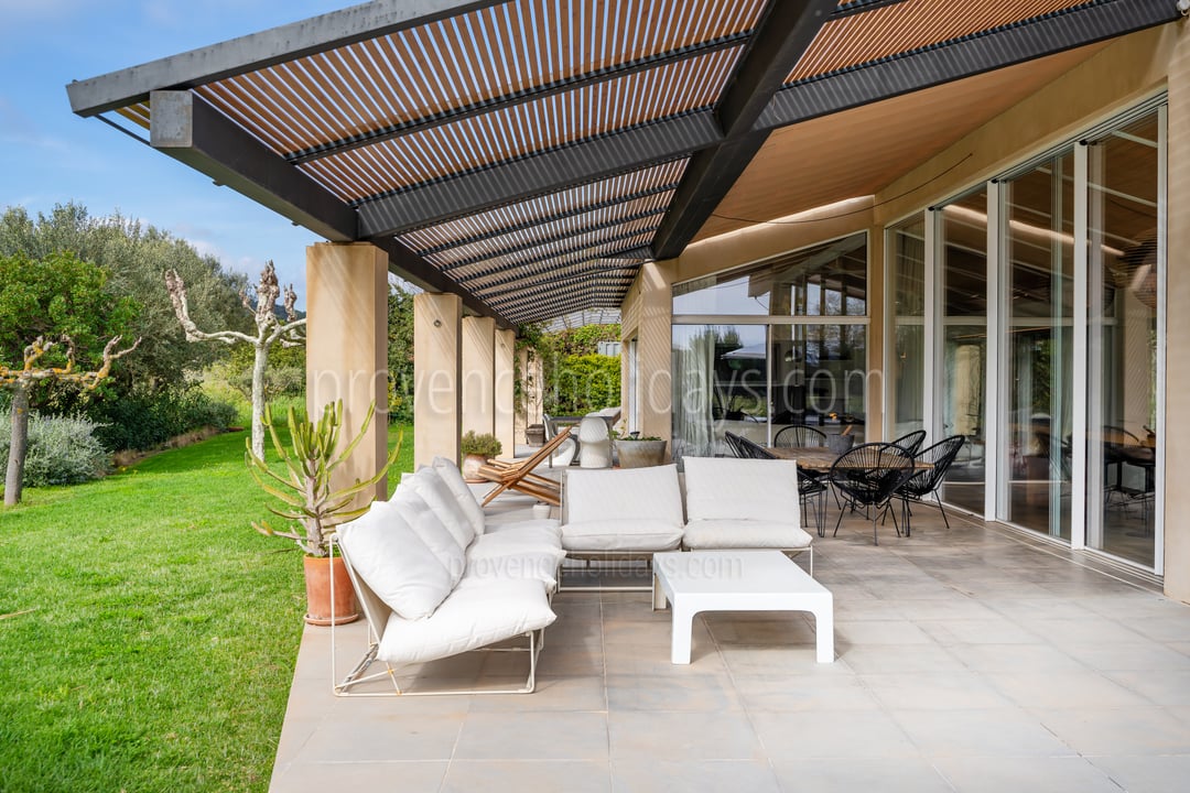 9 - Refuge d\'Azur: Villa: Exterior