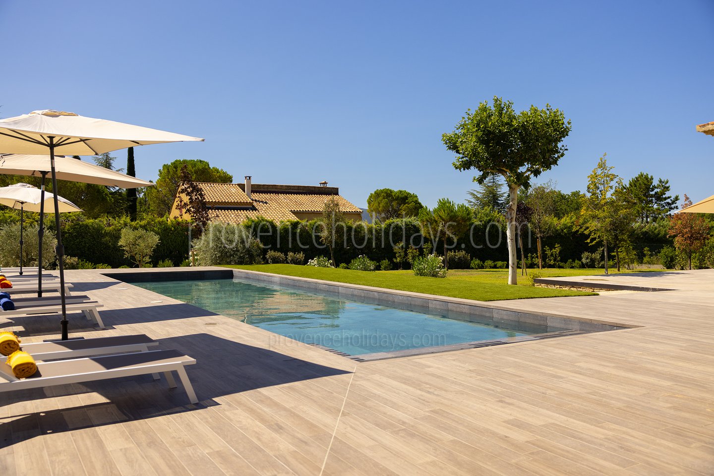 33 - Mas Estelle: Villa: Pool