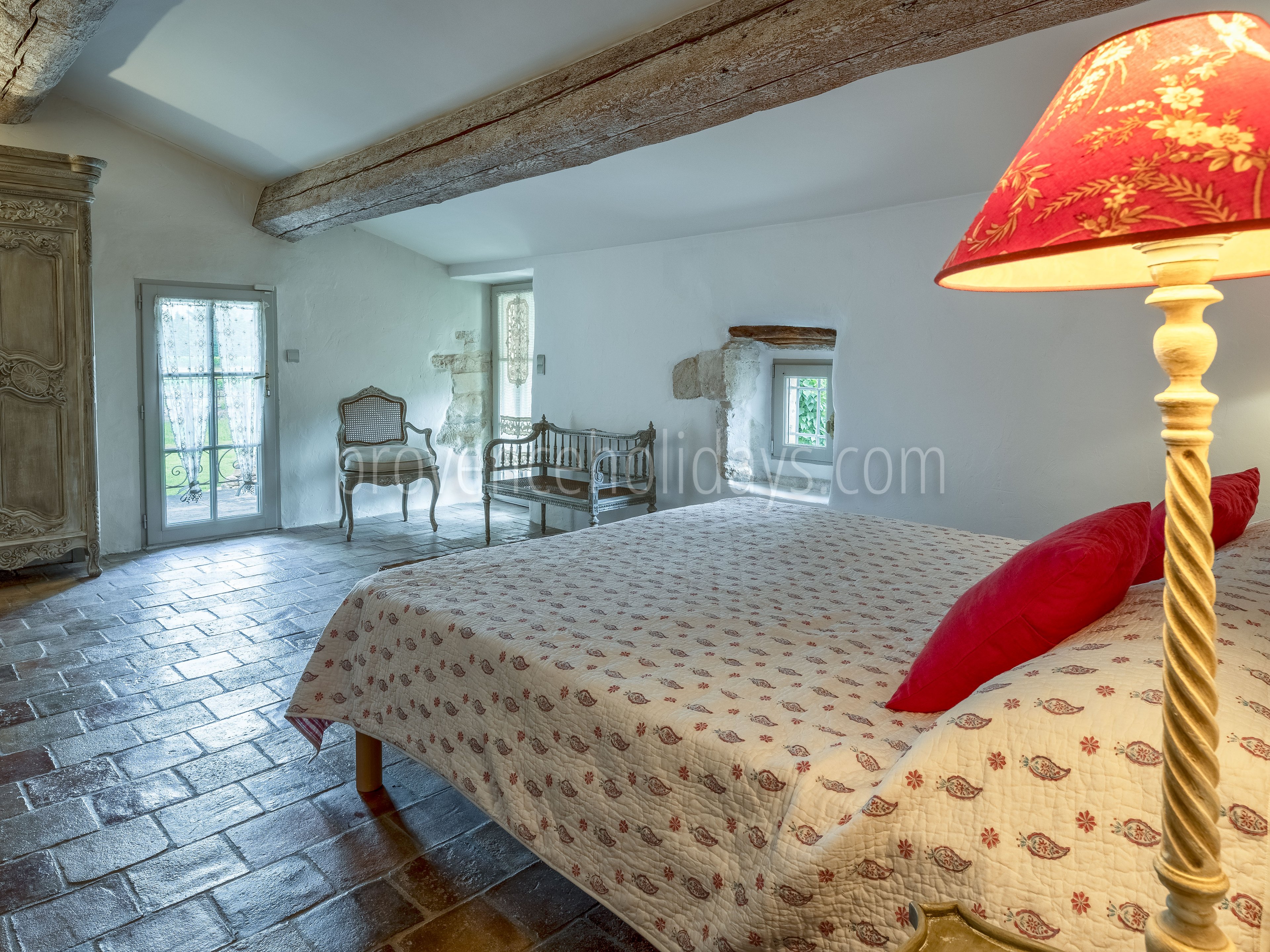 26 - Mas du Fort: Villa: Bedroom