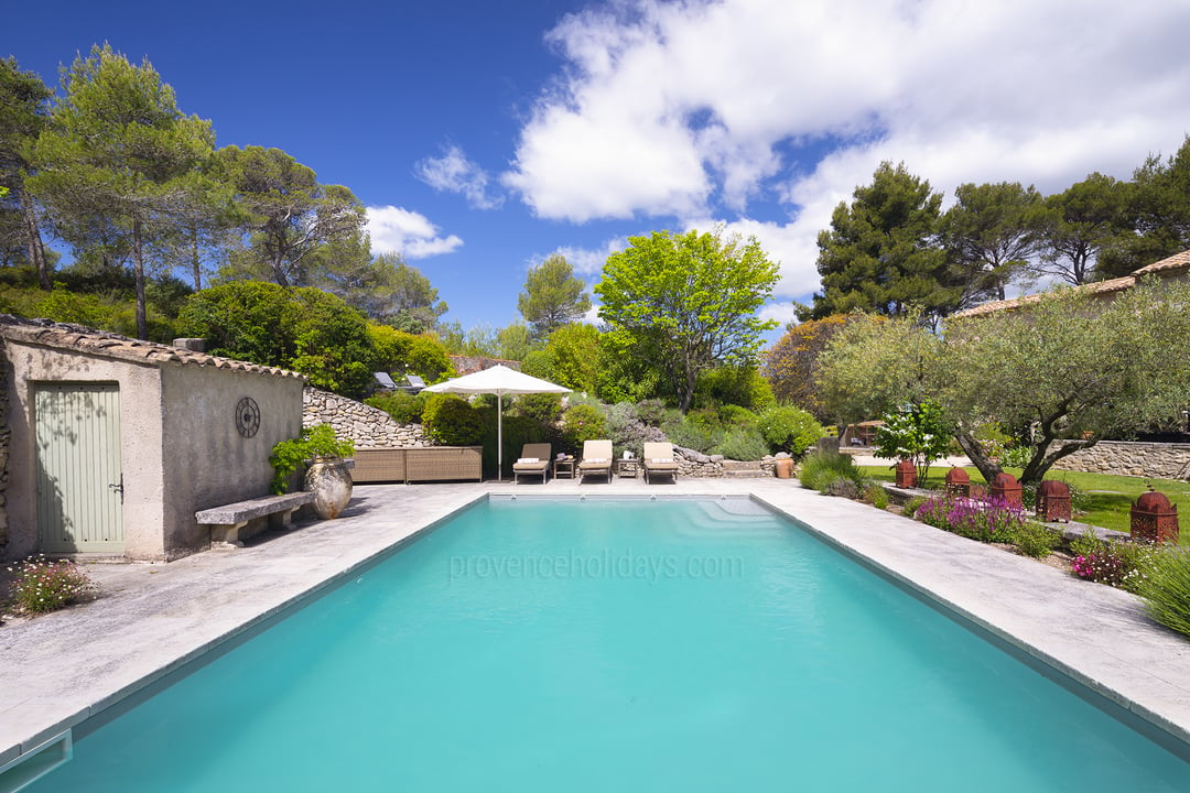 4 - Mas des Pins: Villa: Pool