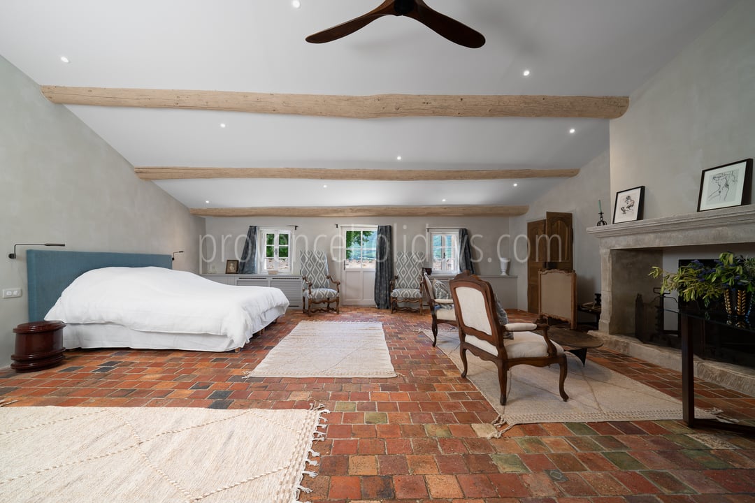 15 - Domaine des cascades: Villa: Bedroom 1