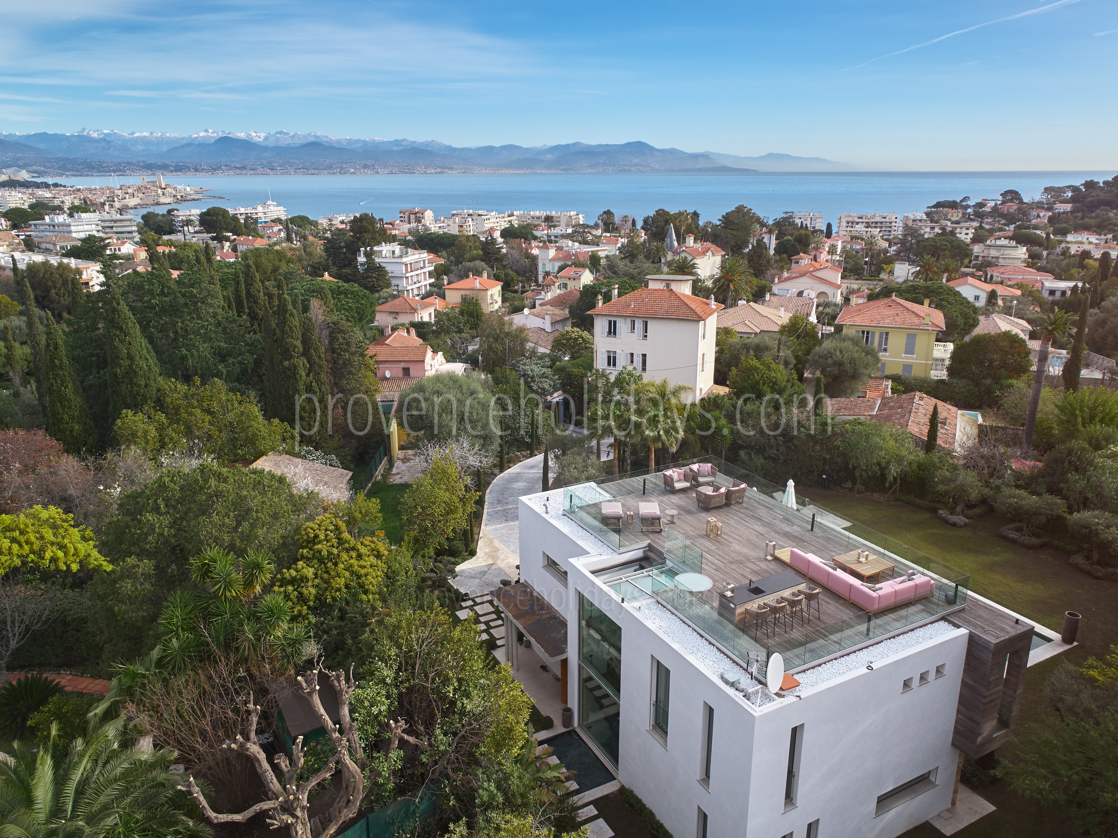 36 - Villa du Cap: Villa: Exterior