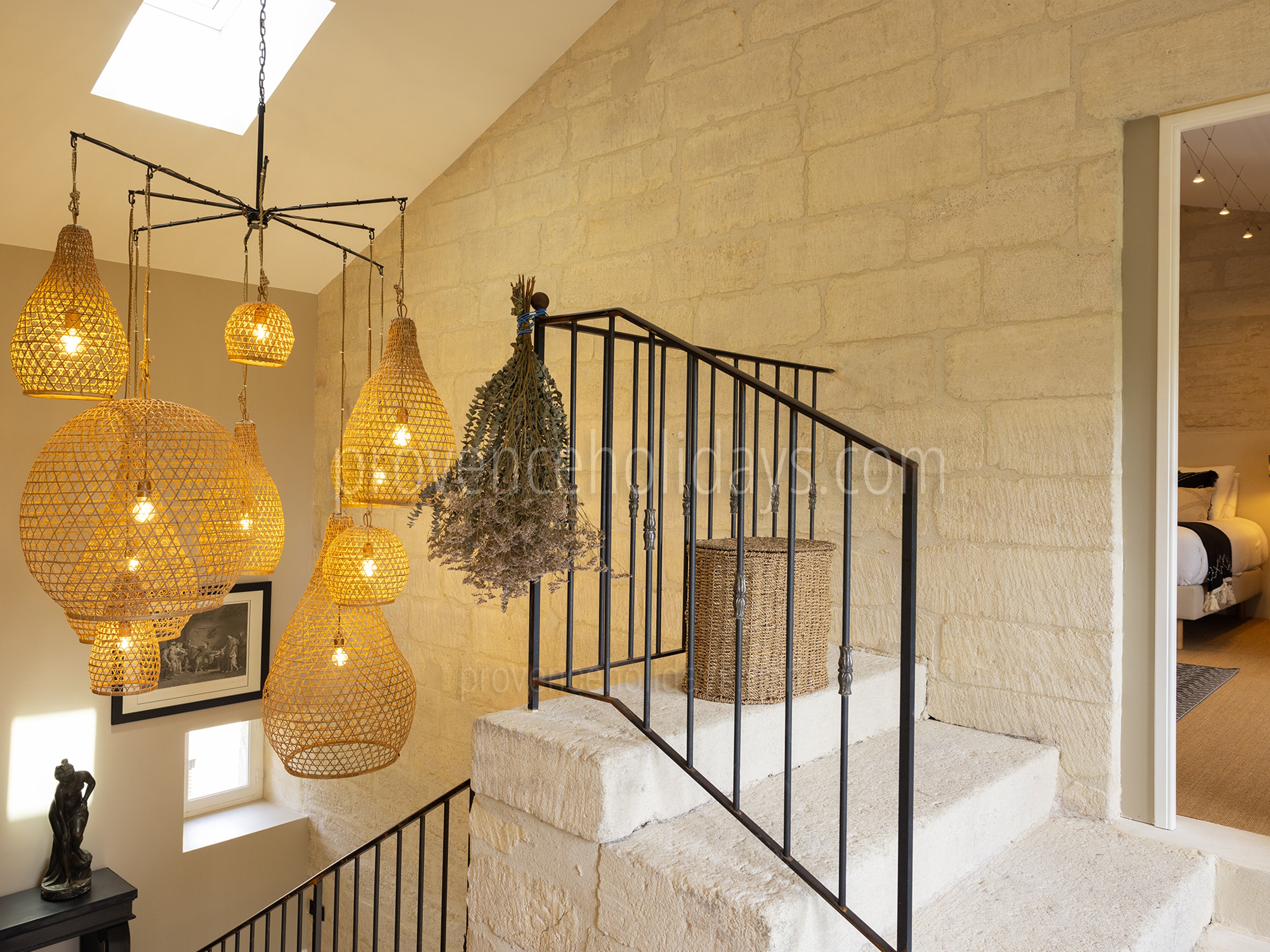 51 - La Bâtisse d\'Uzès: Villa: Interior