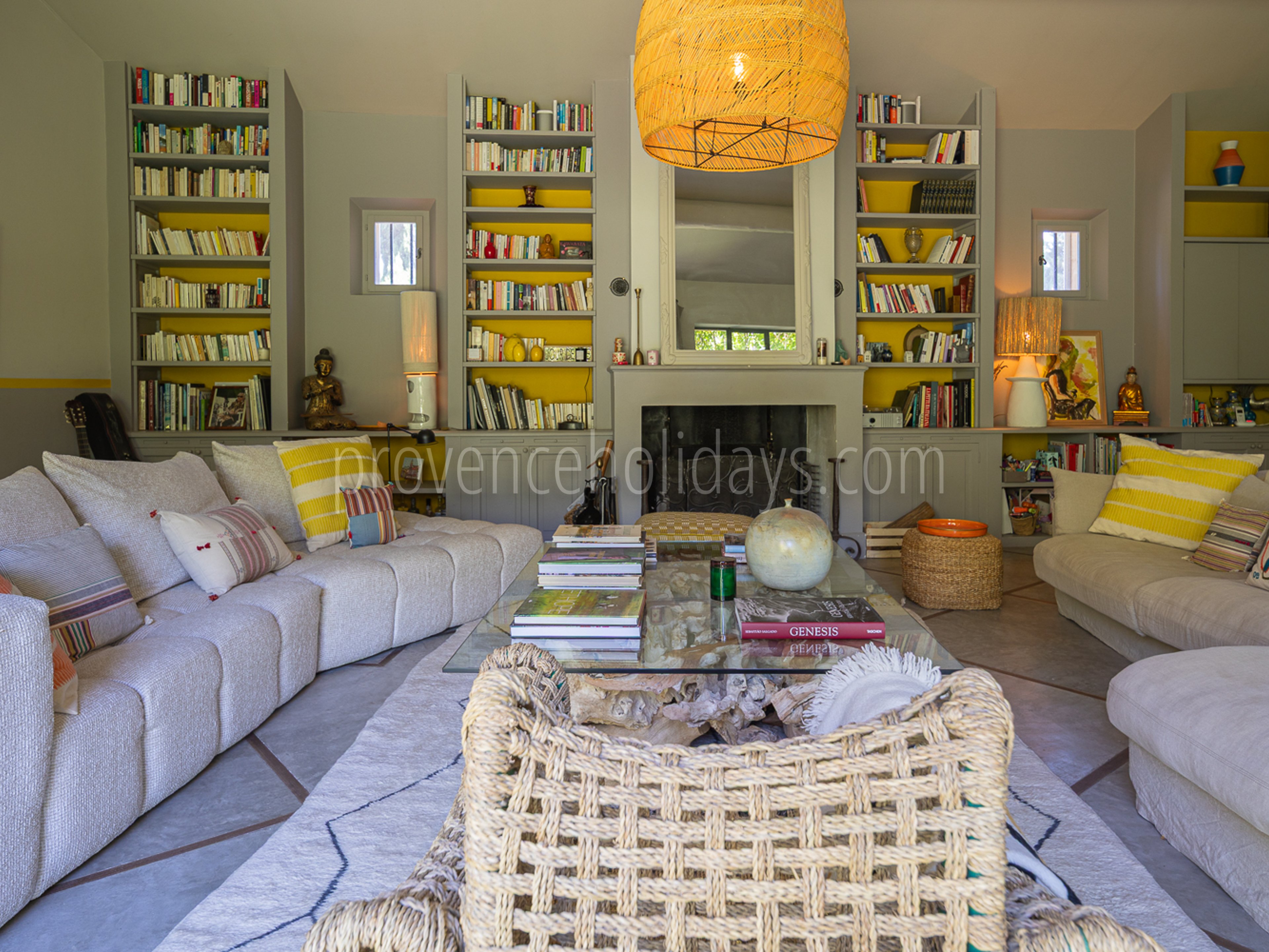 10 - Le Mas des Rêves: Villa: Interior