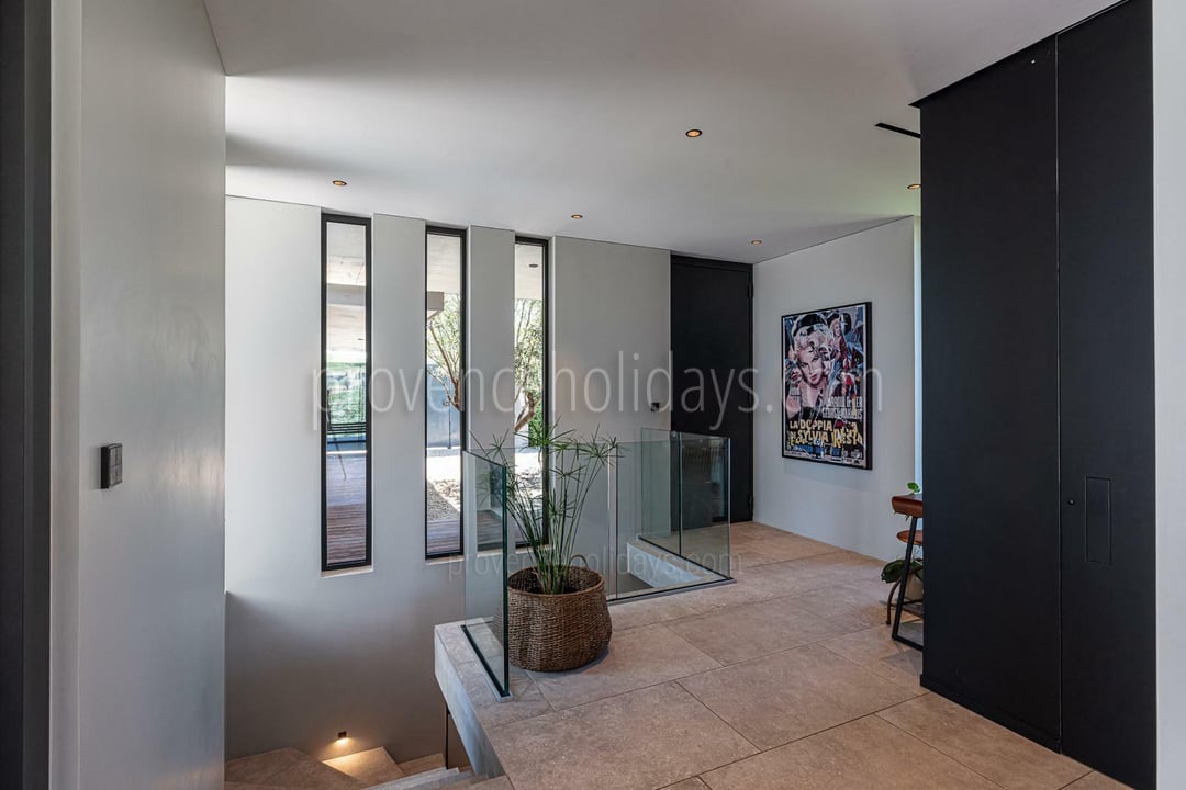 8 - Villa Vista: Villa: Interior