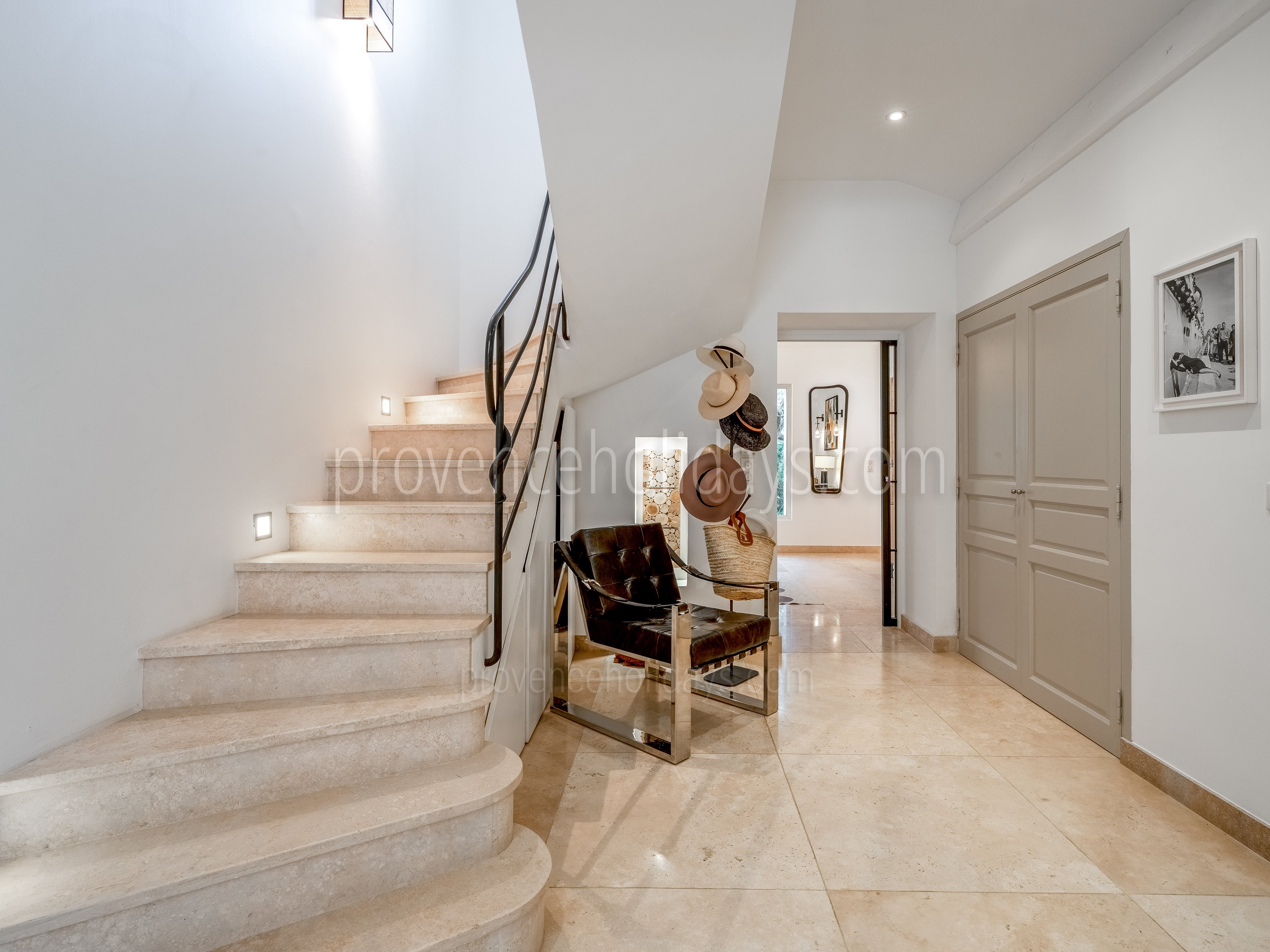65 - Mas Aurelia: Villa: Interior
