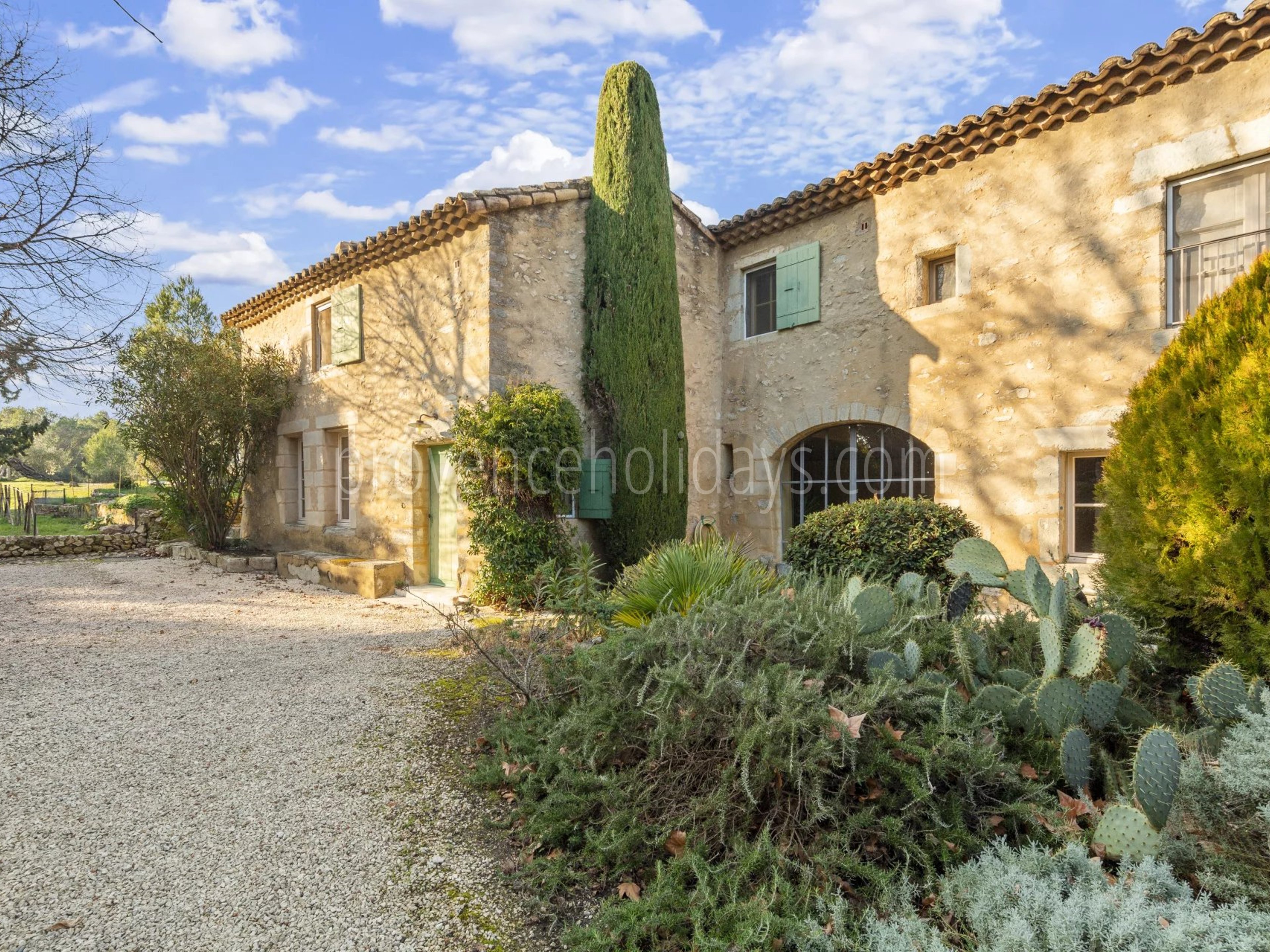 14 - Historisch landgoed in Barbentane: Villa: Exterior