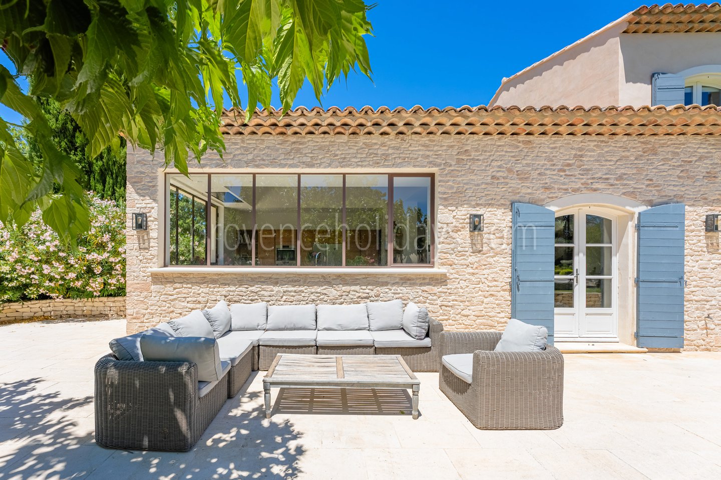 13 - Horizon Sainte-Victoire: Villa: Exterior