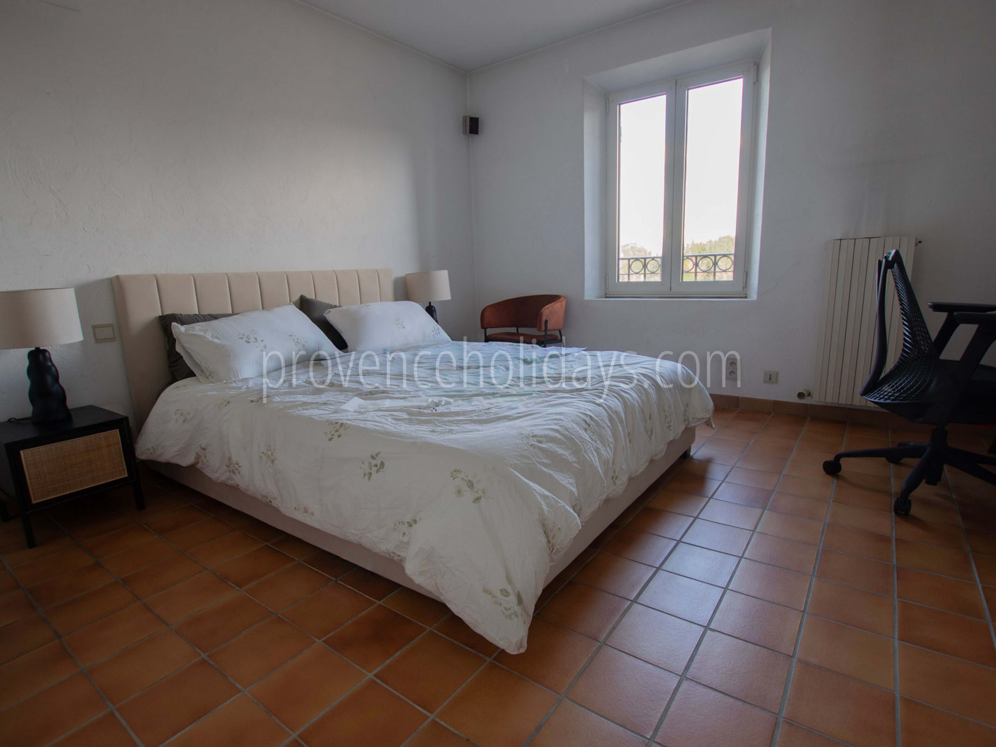 12 - Mas des Barrattes: Villa: Bedroom