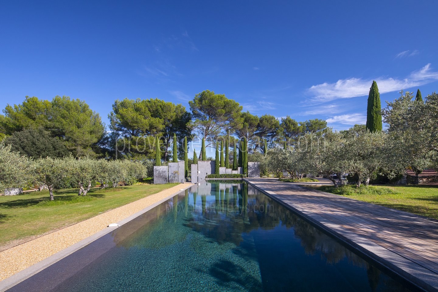6 - Mas des Alpilles: Villa: Exterior