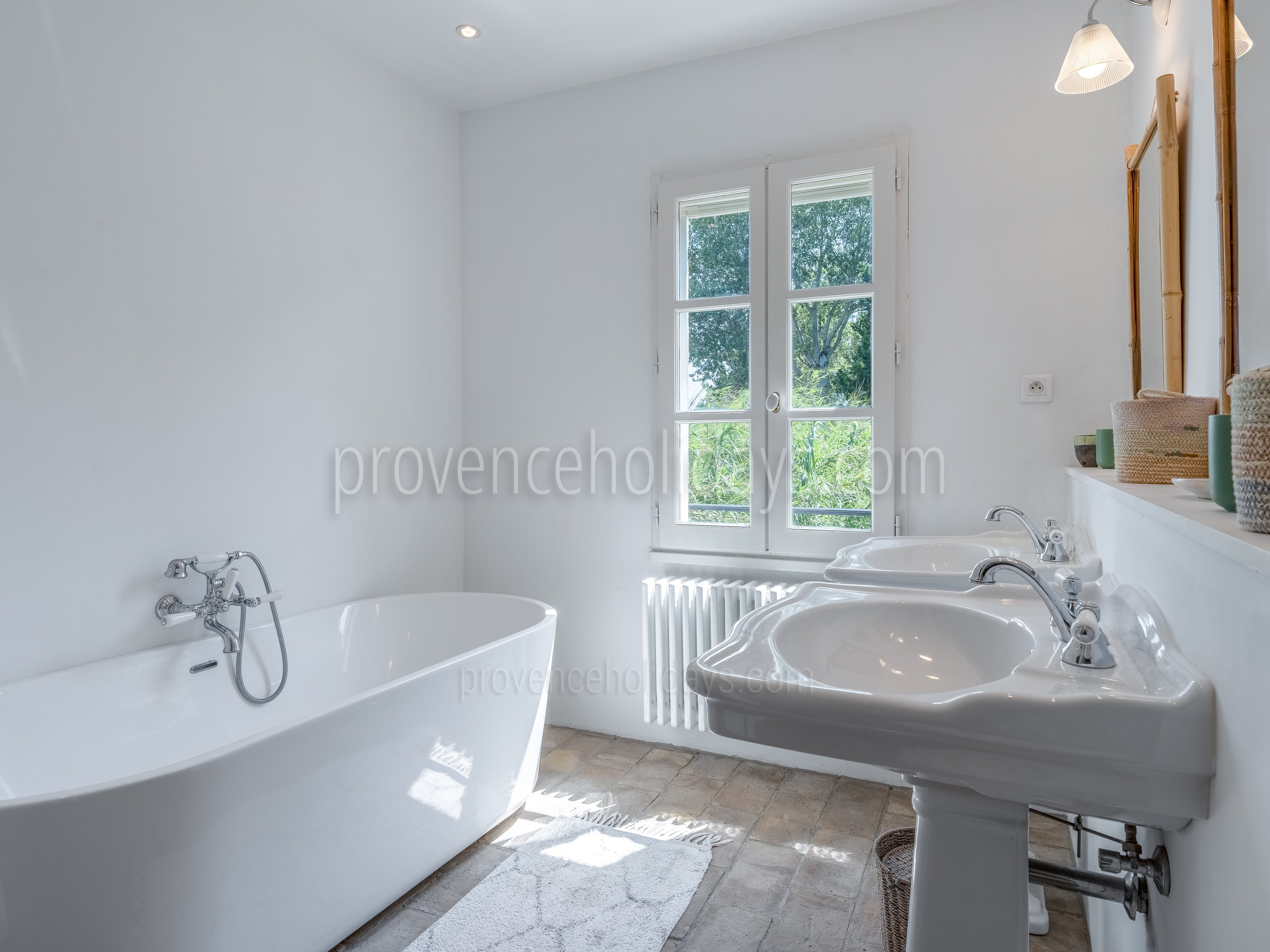 31 - Villa des Alpines: Villa: Bathroom