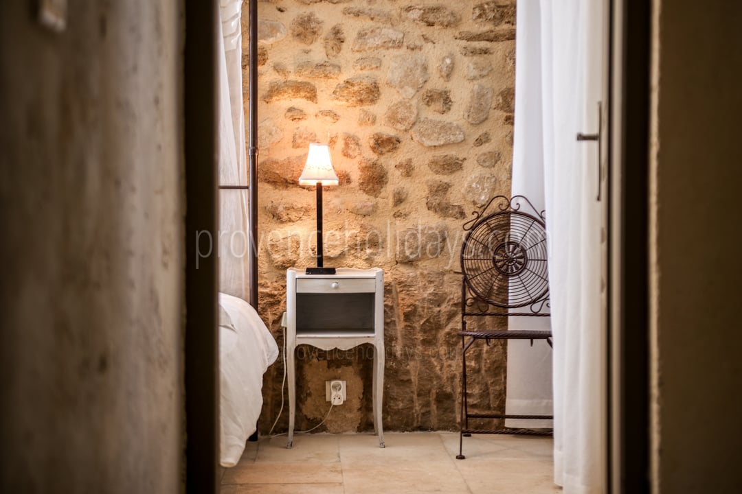 32 - Mas de Beaumes: Villa: Interior