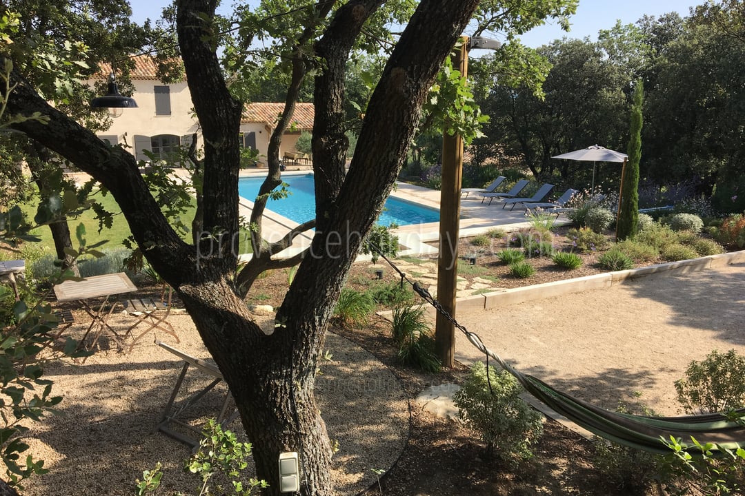 5 - Le Mas Provençal: Villa: Exterior