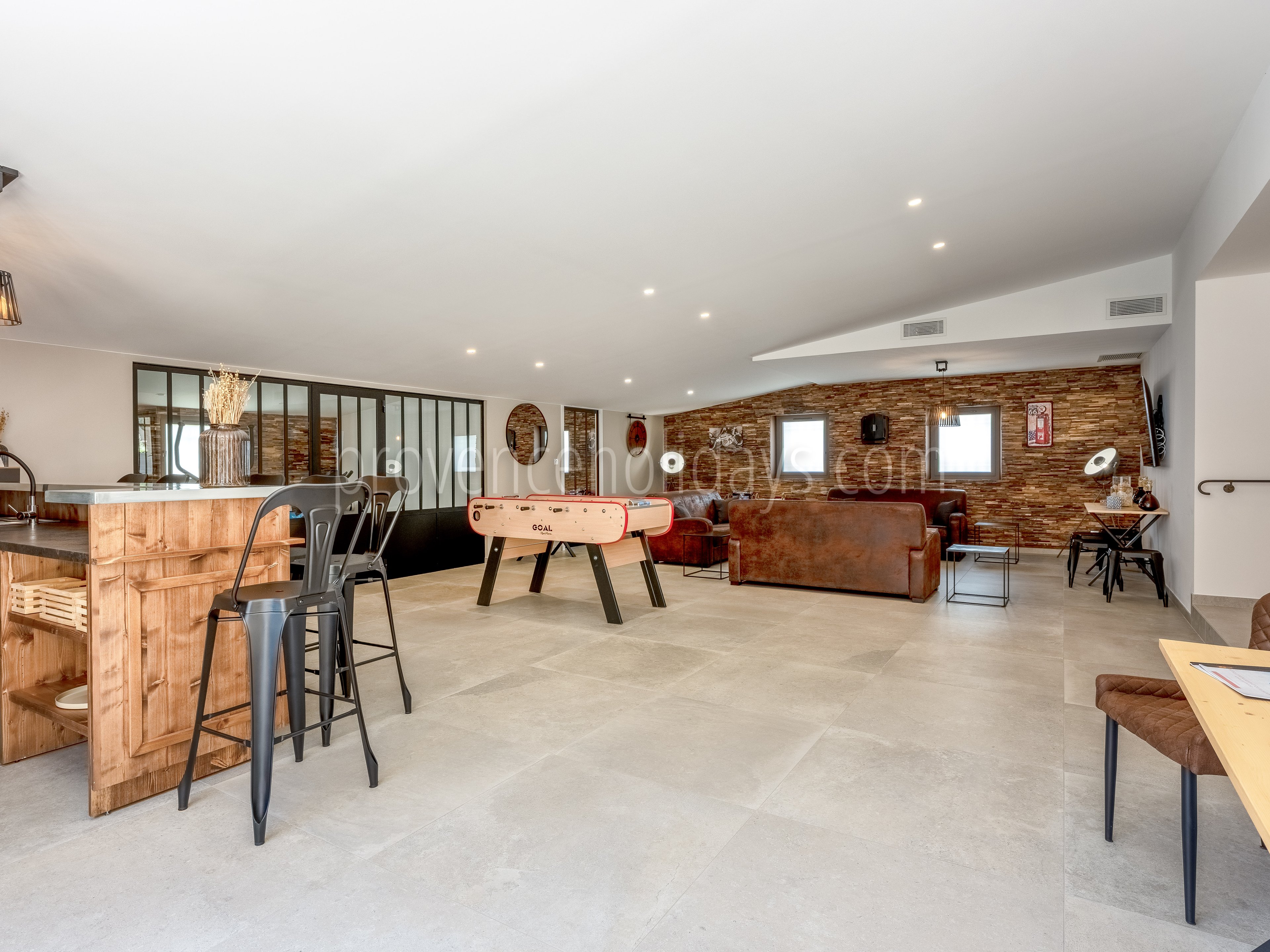 29 - Bastide Leontin: Villa: Interior