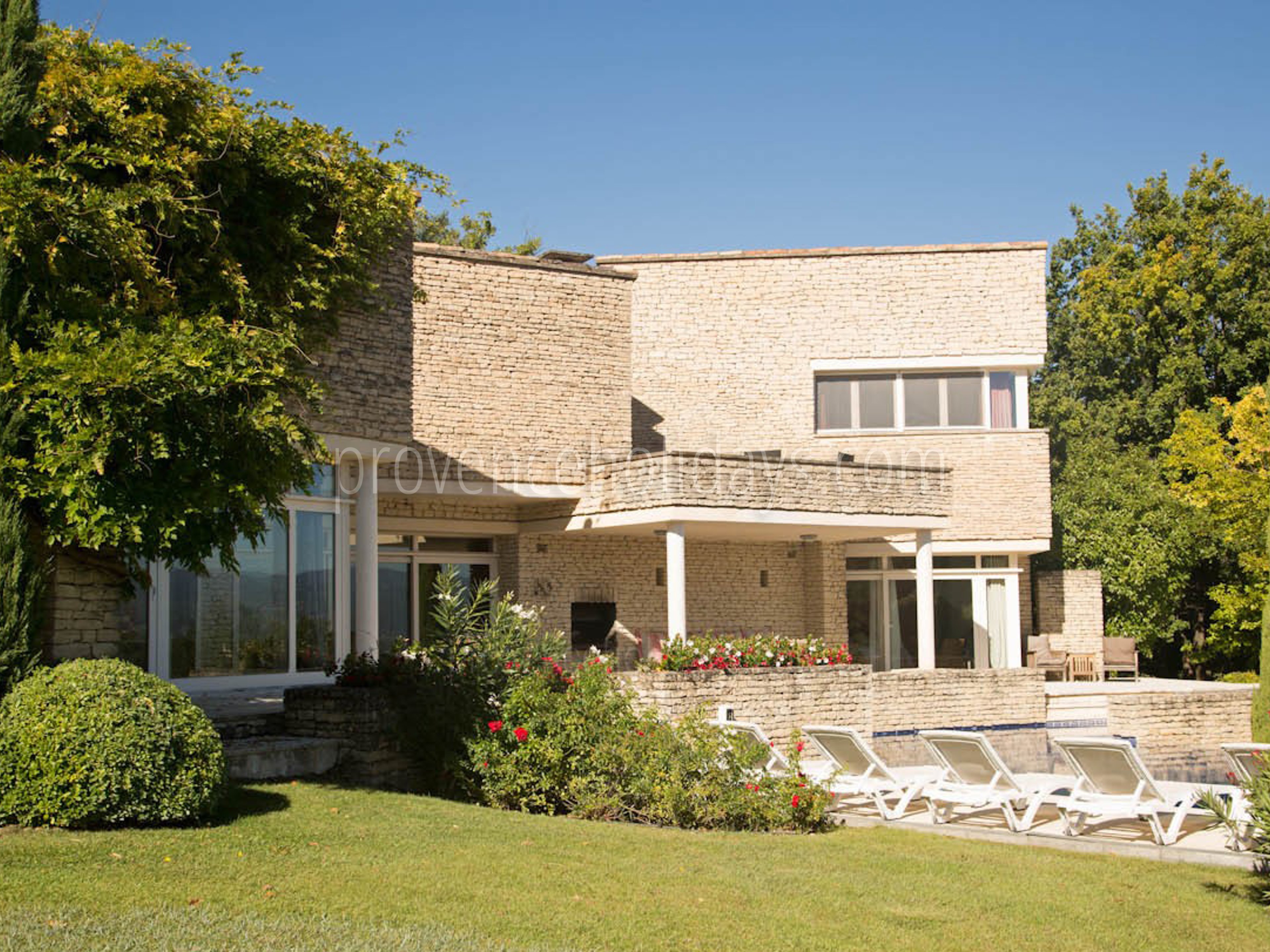 3 - Villa Jean: Villa: Exterior