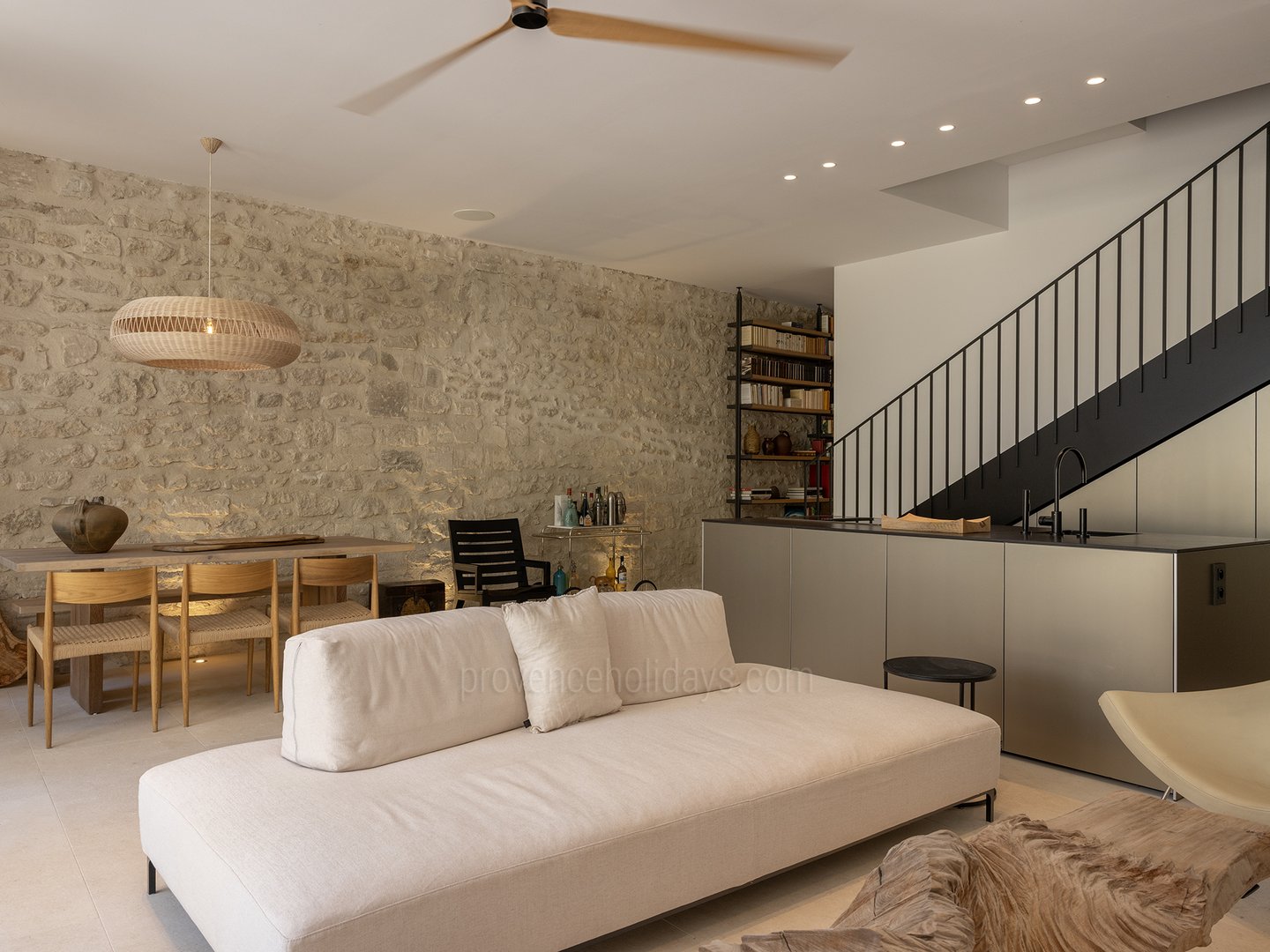 11 - Maison La Source: Villa: Interior