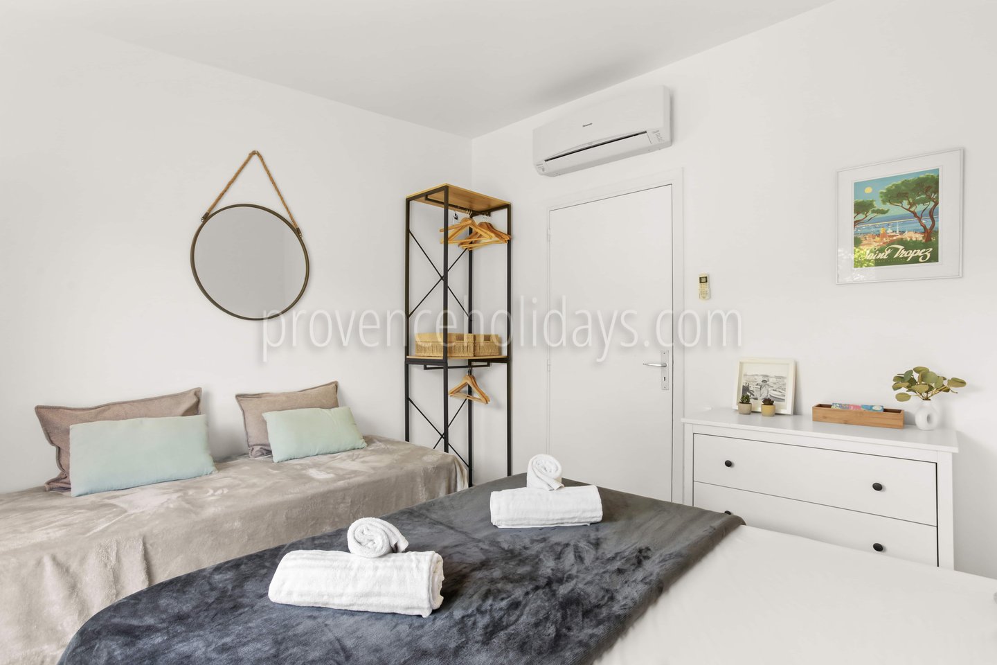 18 - Villa Glory: Villa: Bedroom
