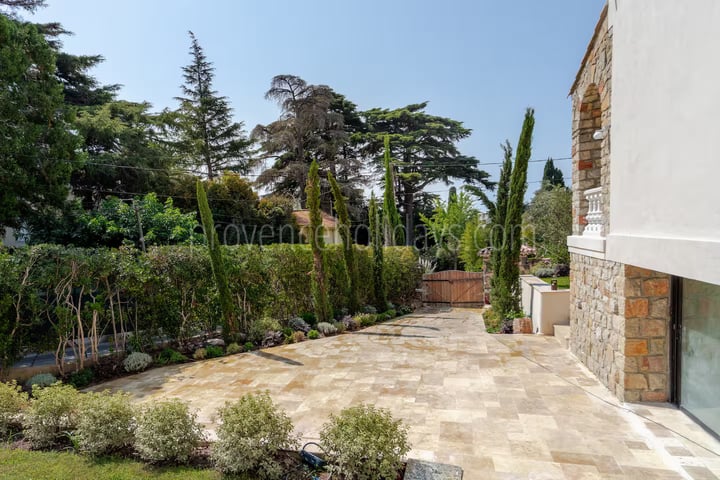 81 - Villa Elite: Villa: Exterior