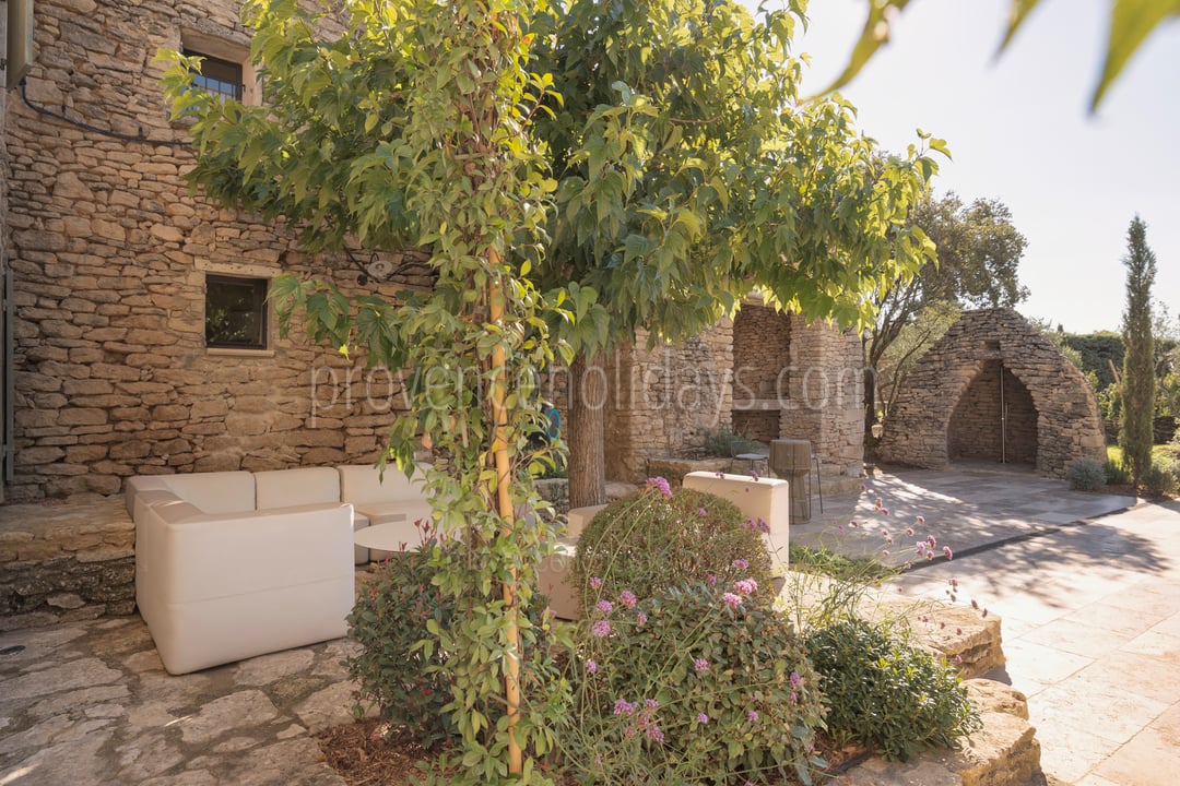 48 - Mas du Verger: Villa: Exterior