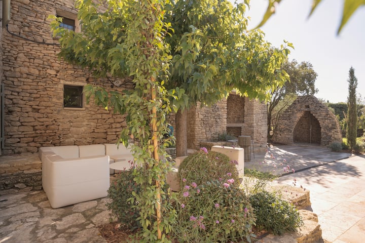 46 - Mas du Verger: Villa: Exterior