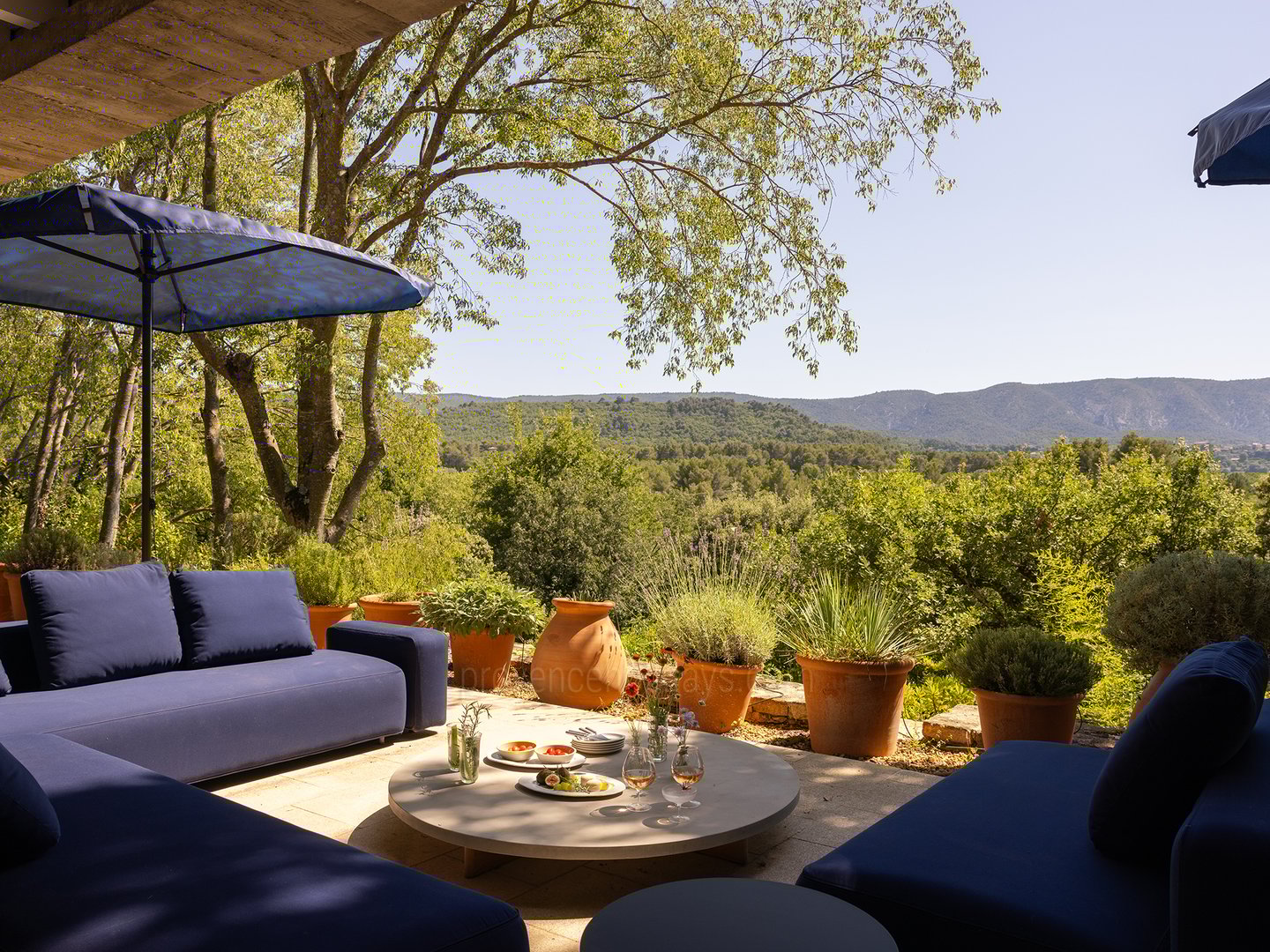 2 - Grand Mas de Provence: Villa: Exterior
