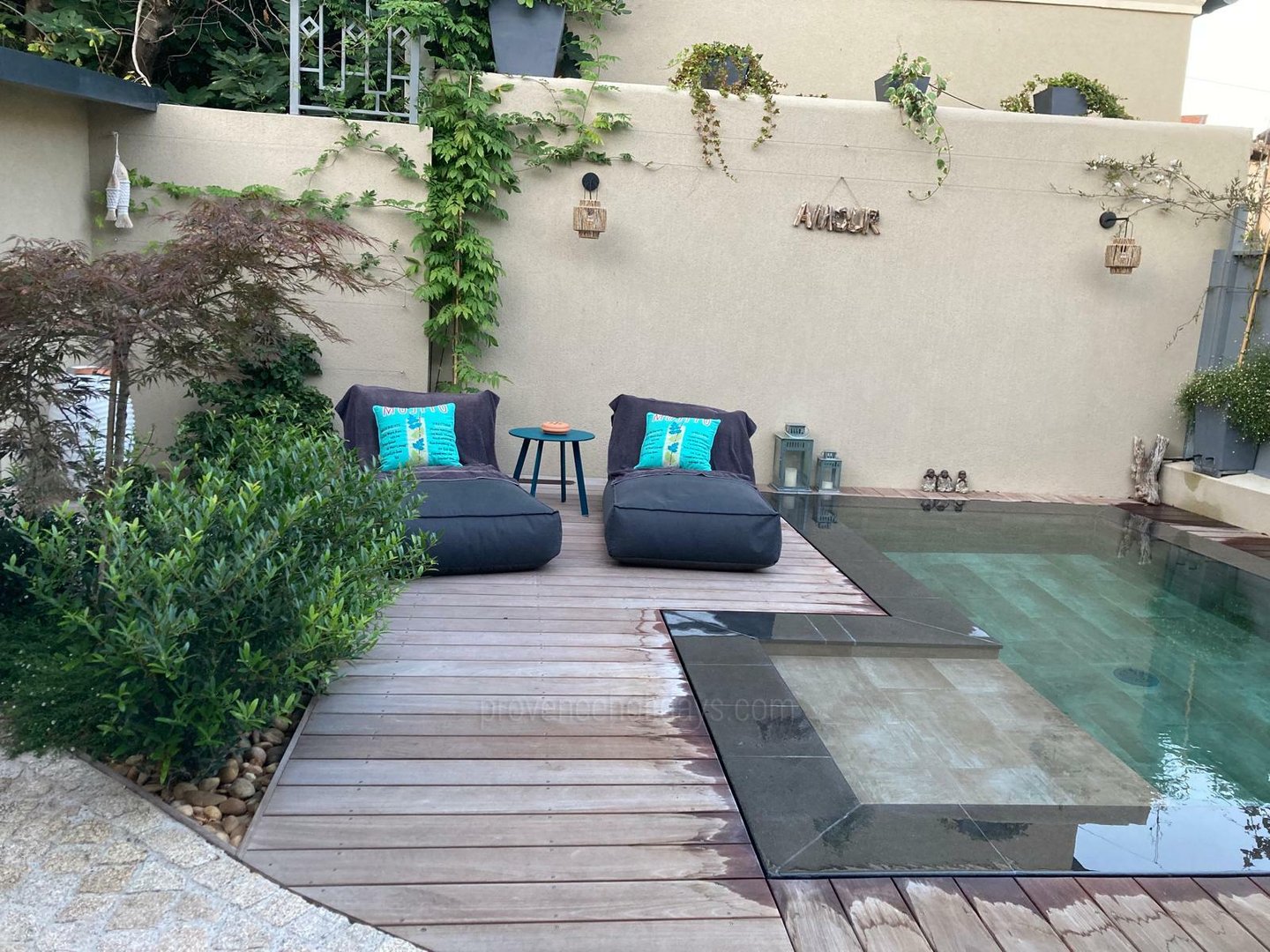 28 - Côté Sorgue: Villa: Pool