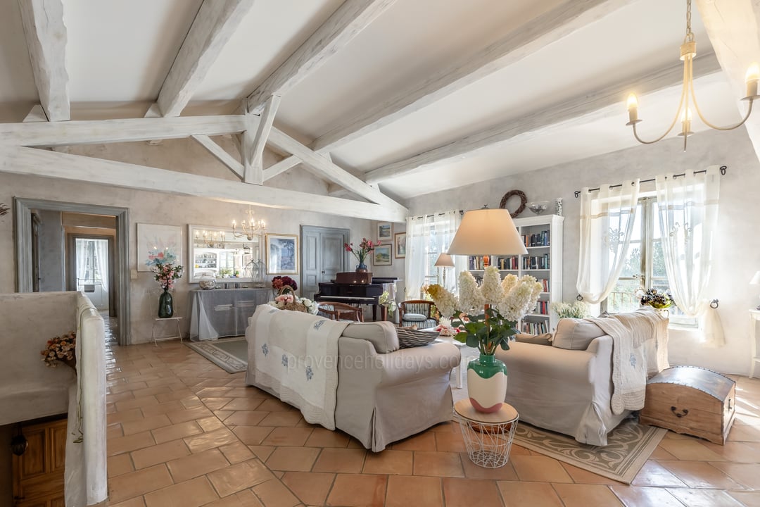 7 - Mas Horizon: Villa: Interior