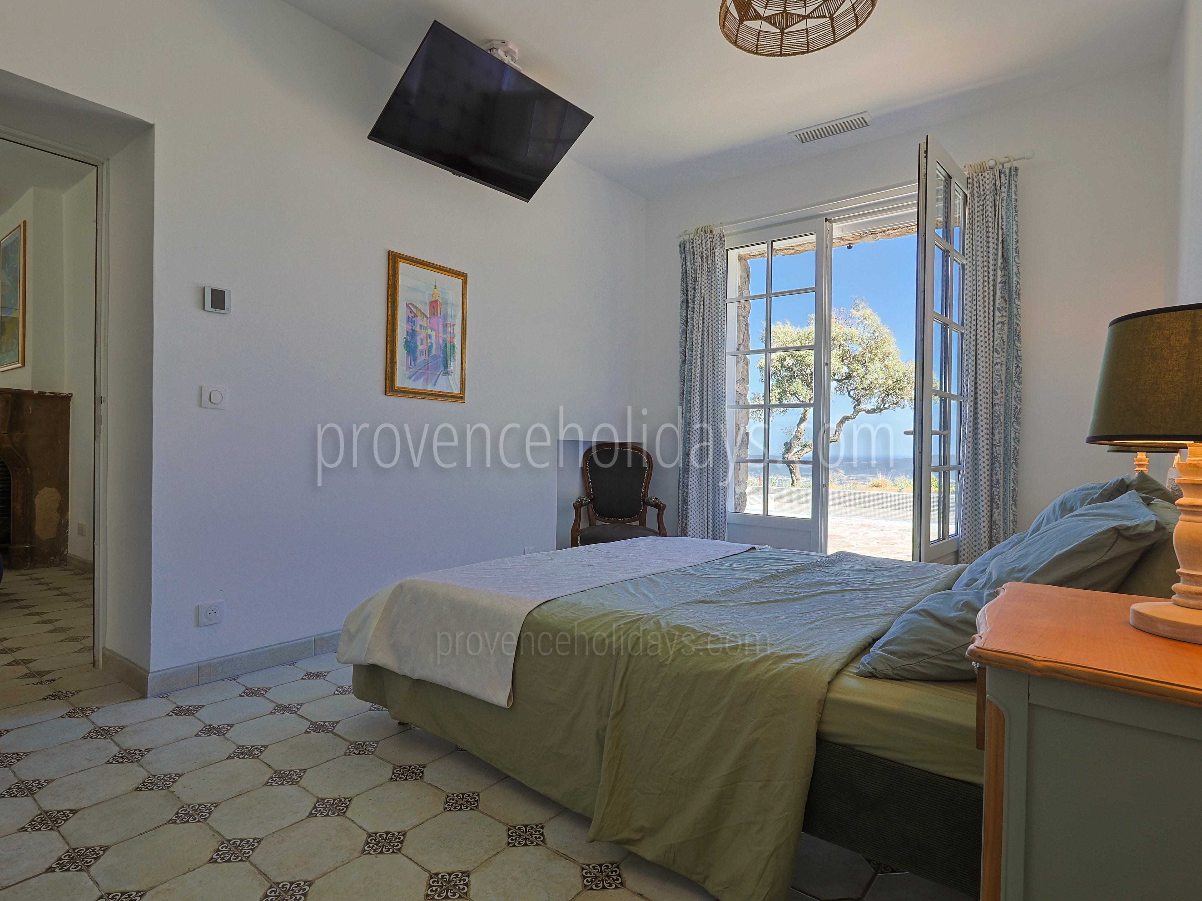 14 - Le Mas de la Garde: Villa: Interior
