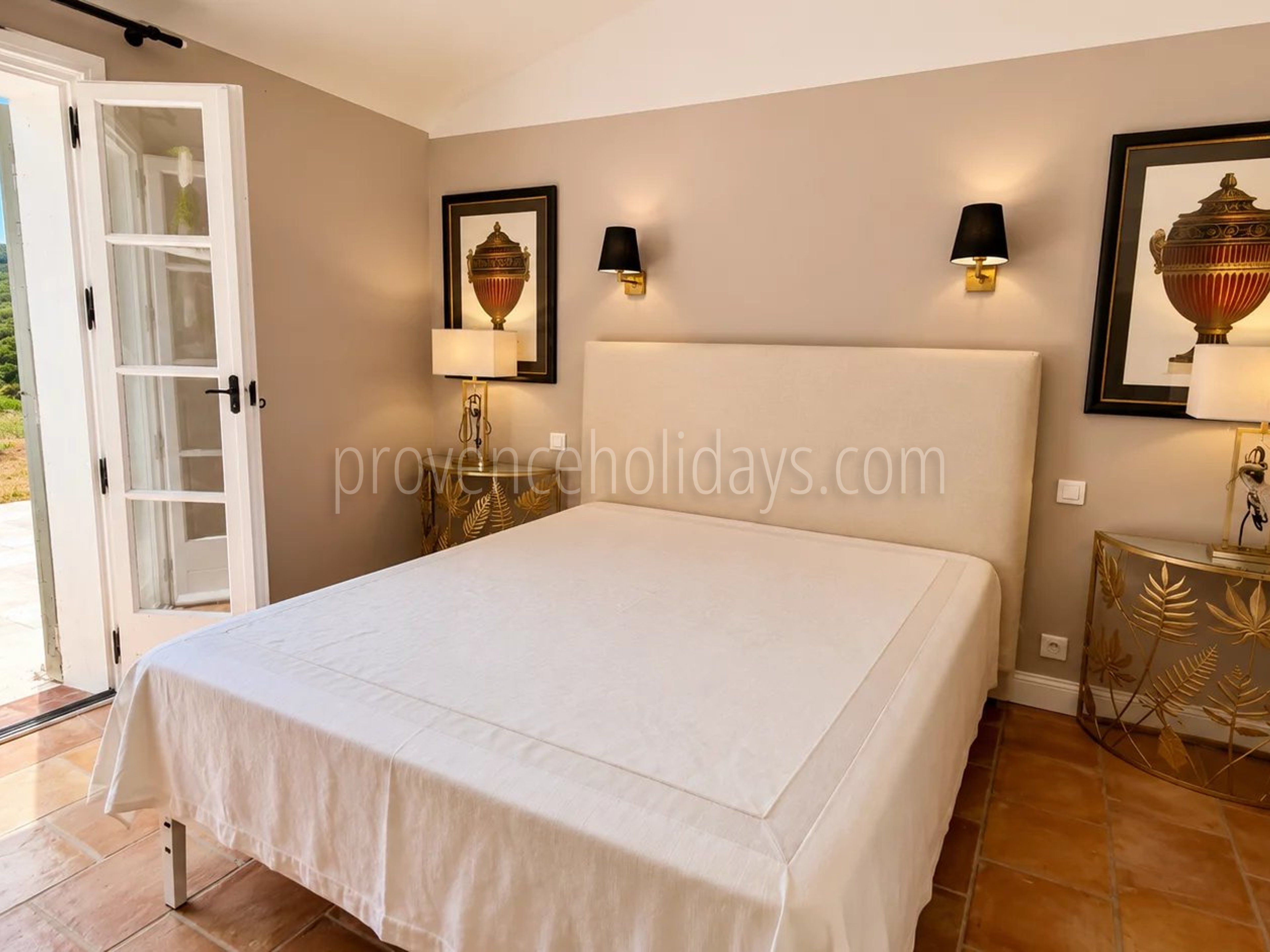 19 - Provençaals huis in Grimaud: Villa: Bedroom