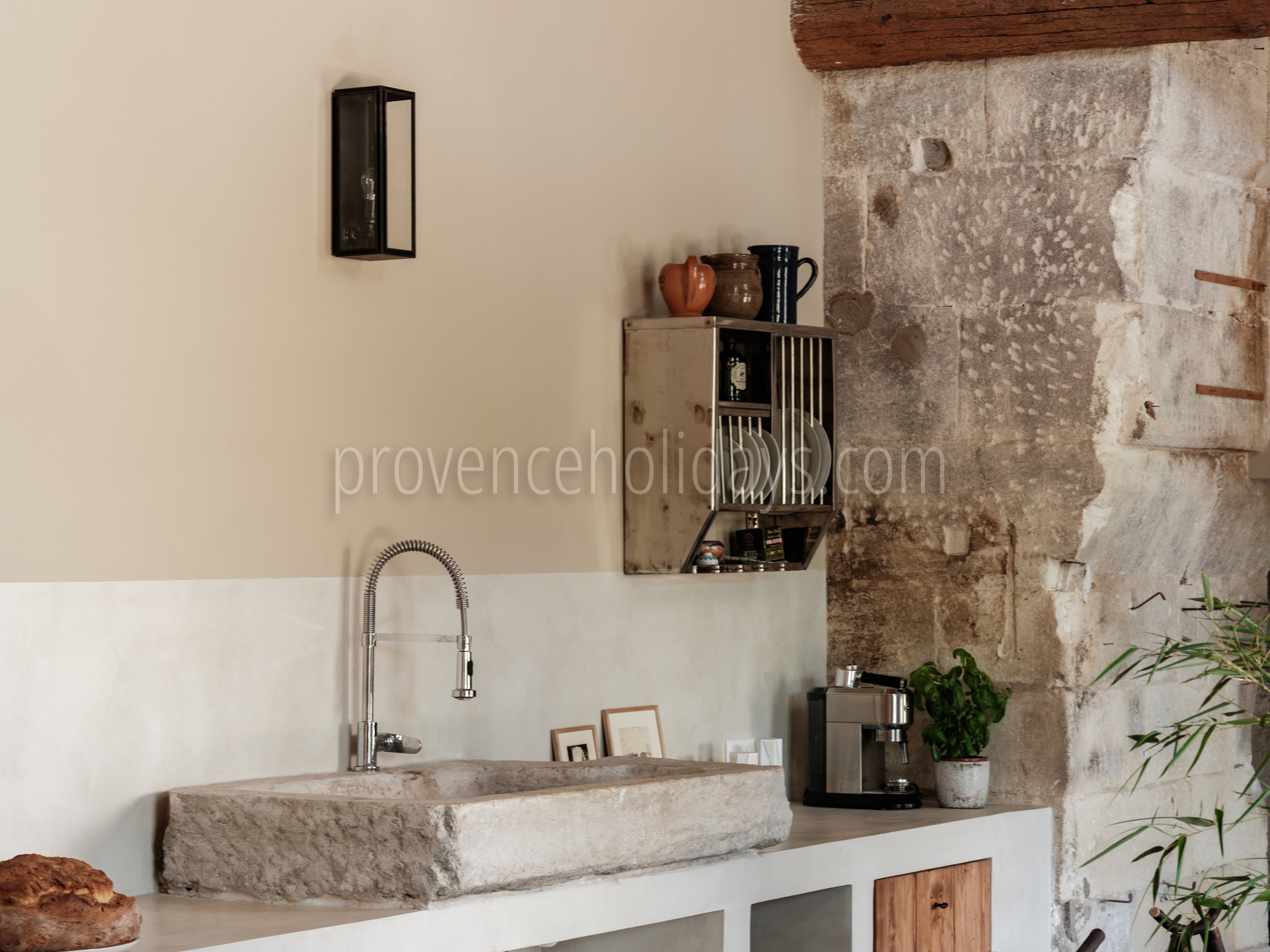 20 - La Bastide du Millénaire: Villa: Interior