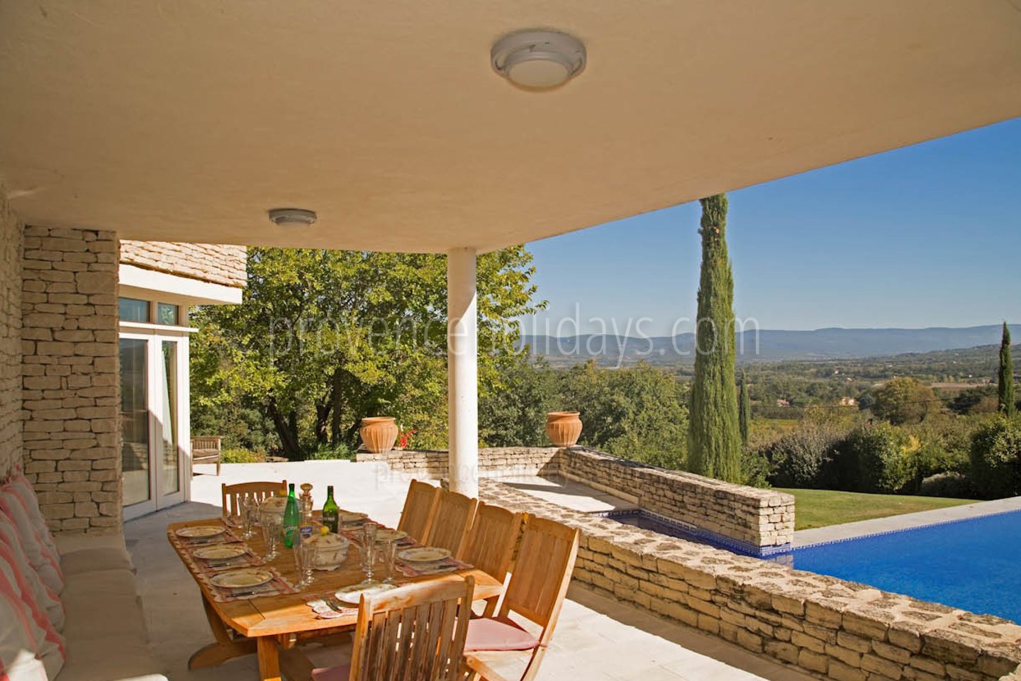 7 - Villa Jean: Villa: Exterior